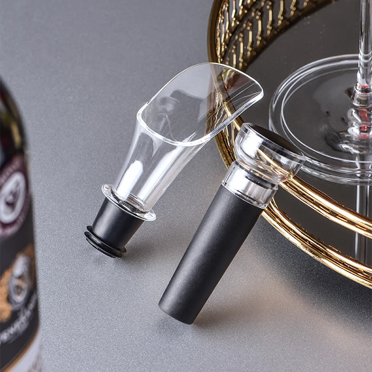 Promotional Wine Accessories Gift Set Wine Aerator Pourer Vacuum Sealed Wine Champagne Bottle Stopper