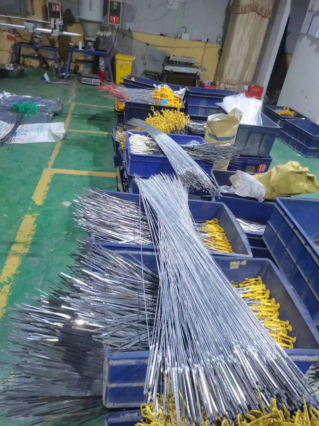 Auto Engine Parts Fuel Dipstick AG9E6750AA LR024967 Car Oil Dipstick For Ford Mendeo Fusion Edge Explorer 2.0T