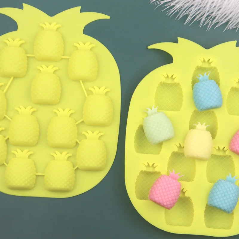 Custom Silicone Chocolate Molds 3D Straw Topper Fondant Candy And Muffin Set Baking Molds Trays Wholesale