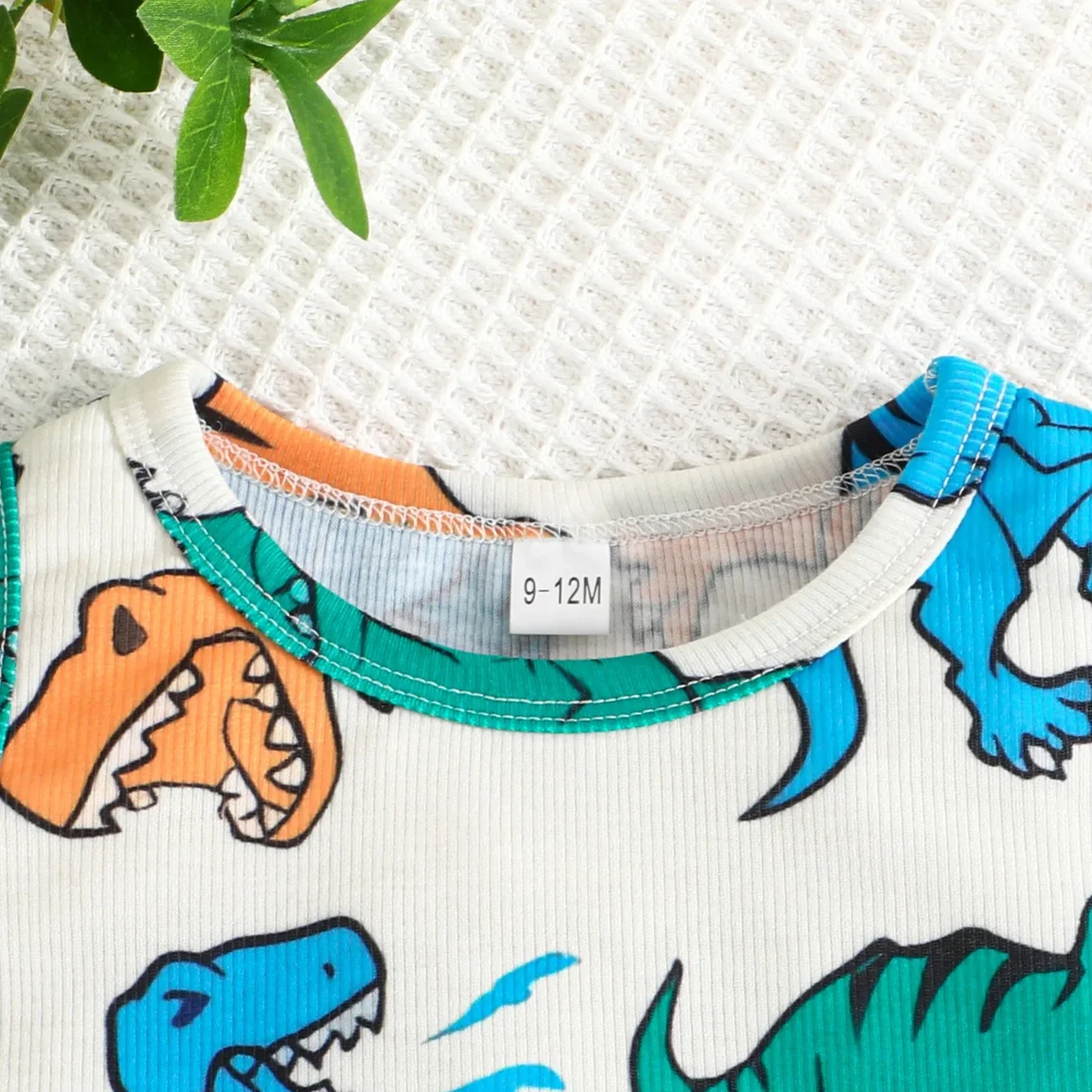 children clothing for Summer New Boys Full Print Letter Dinosaur Vest Shorts Set Wholesale Fashion two-piece set