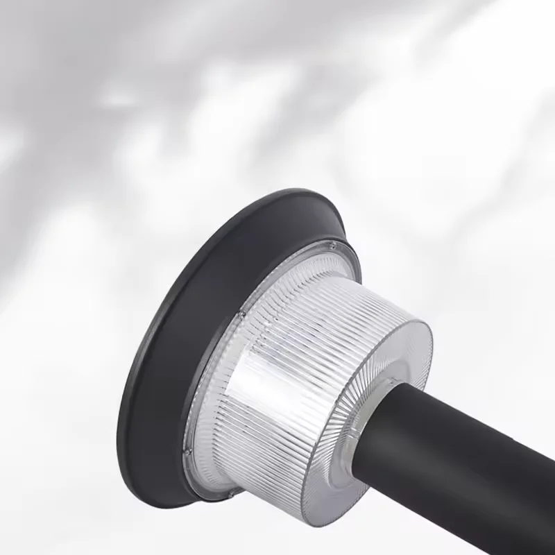 Factory wholesale garden solar lights outdoor waterproof IP65 equipped Smart Light Control used for garden lawn way lighting