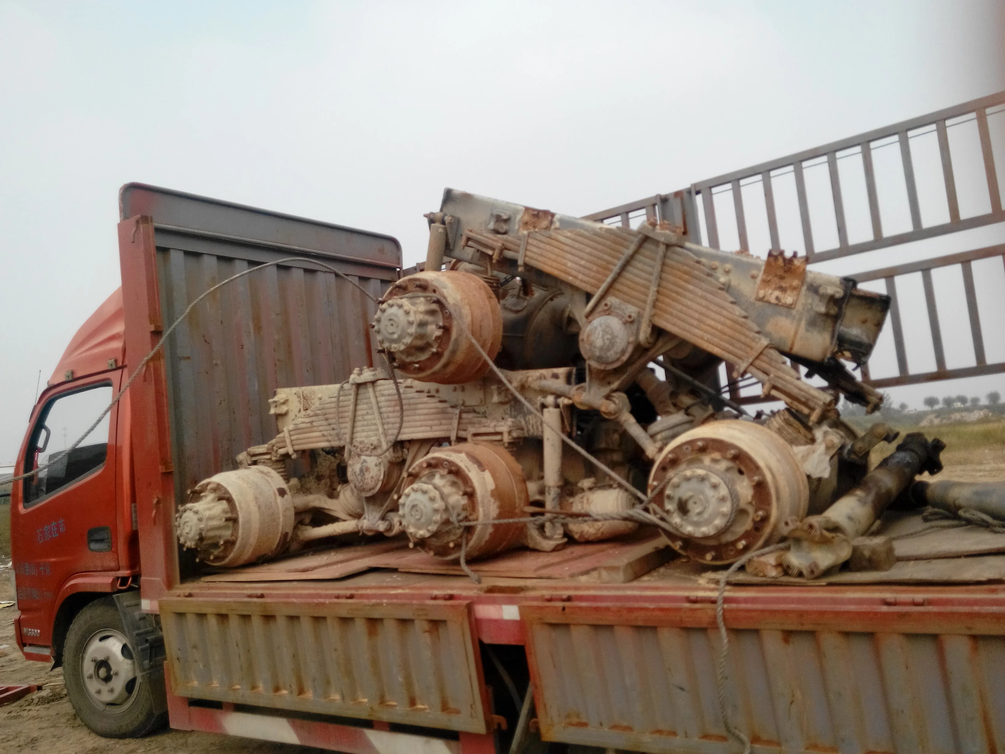 Used 13ton second hand original germany boggies maebashi rear axles 29:24 28:21