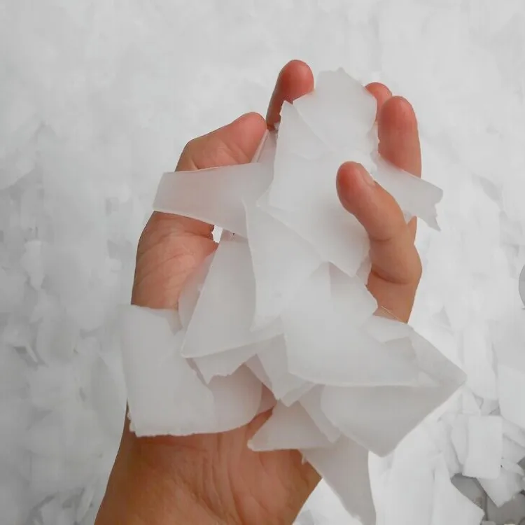 High Quality Flake Ice Maker Low Price Ice Cube Maker Wooden Case Ce Stainless Steel Danfoss UV Printing Tap Water English 380V