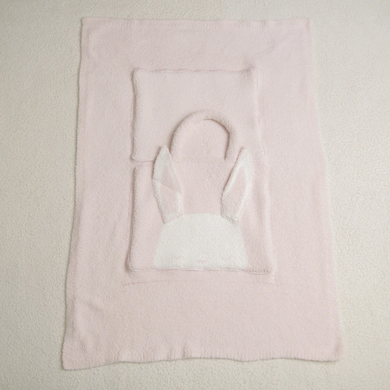 High quality low MOQ 100% Polyester baby knitted security blanket for newborn sleeping