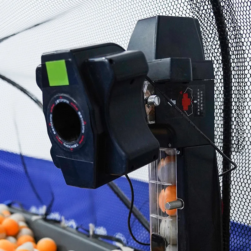 Adjustable Multifunctional ping pong machine Automatic Table Tennis Robot