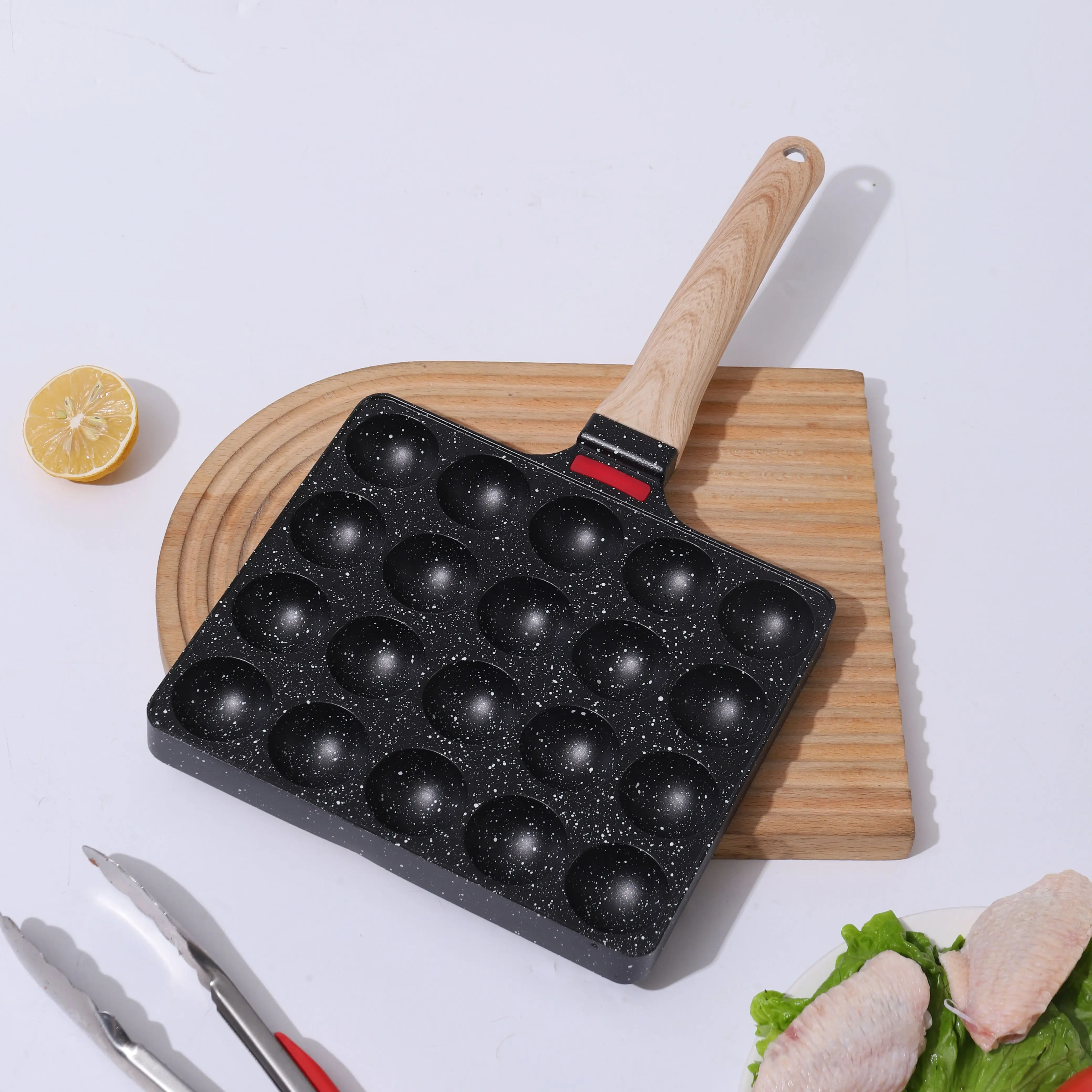 New Design Good Quality Octopus Balls Eggs Grill Pan Black Round Frying Pan Grill Pan Bbq