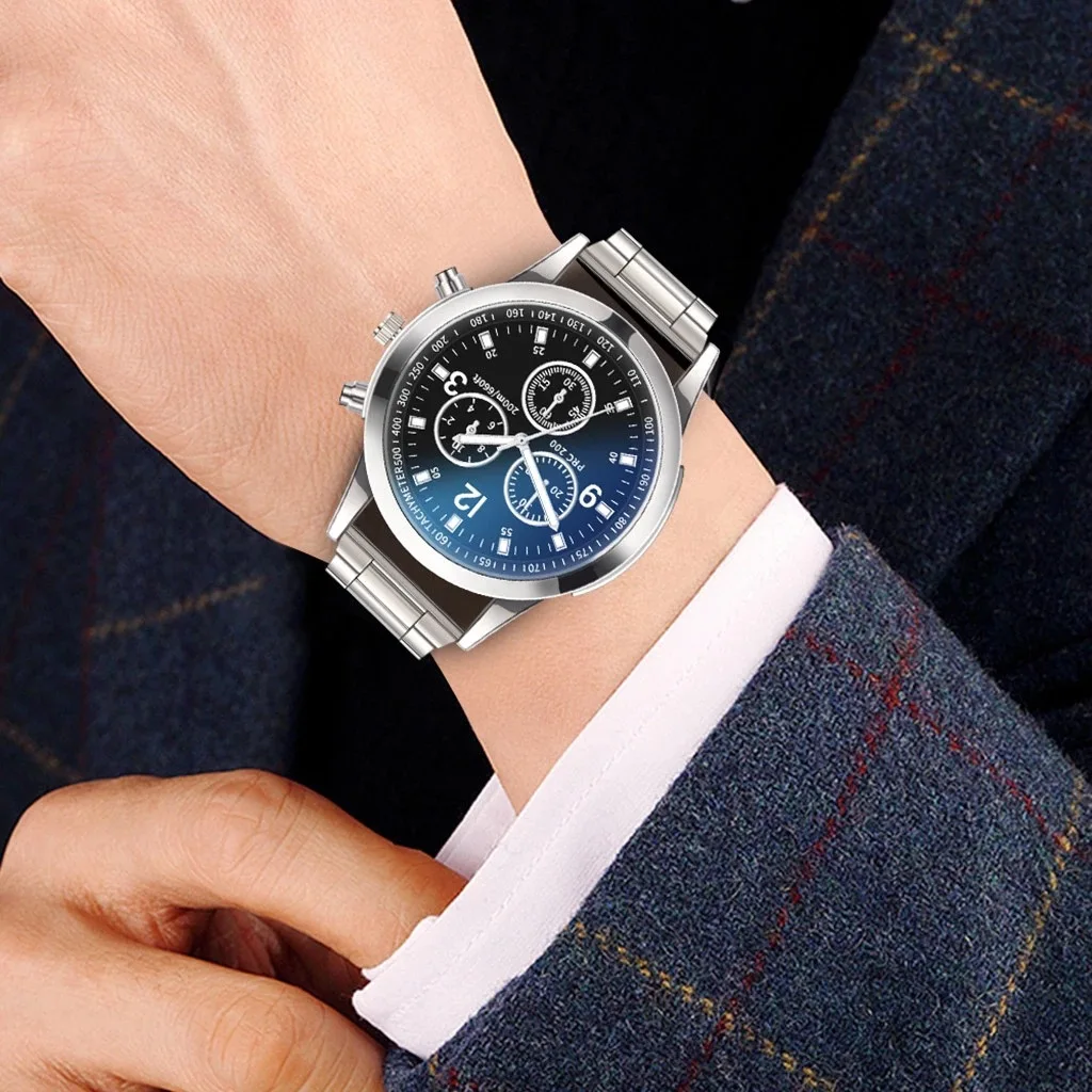 Wholesale Three Eyes Six Needles Luminous Pointers Business Decoration Thin Stainless Steel Quartz Watches Custom