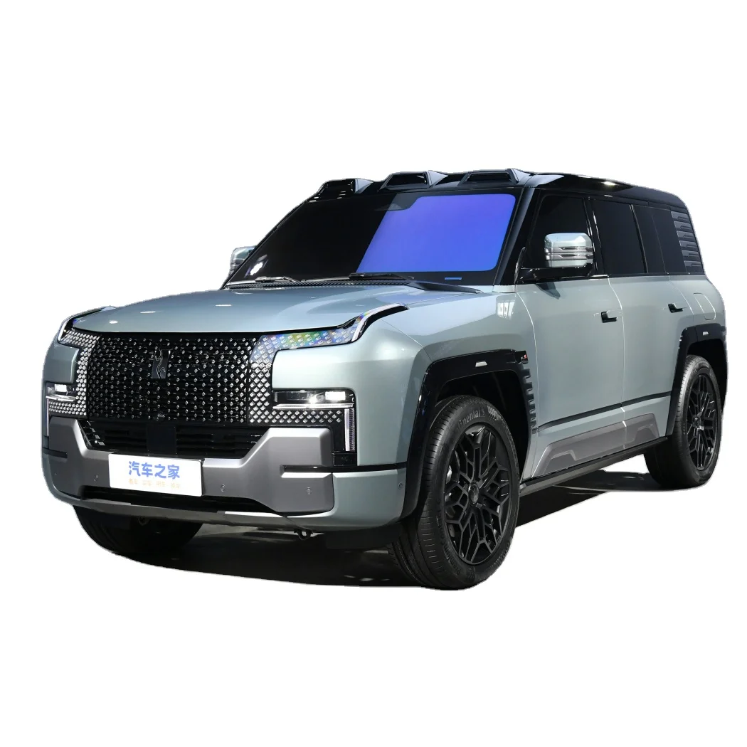 Byd Yangwan Yang Vang U8 New Off-road Jeep Byd Yangwang U8 Electric Car 4x4 Byd Yangwuang U8 Byd Yangwang Looking Up U8 Car