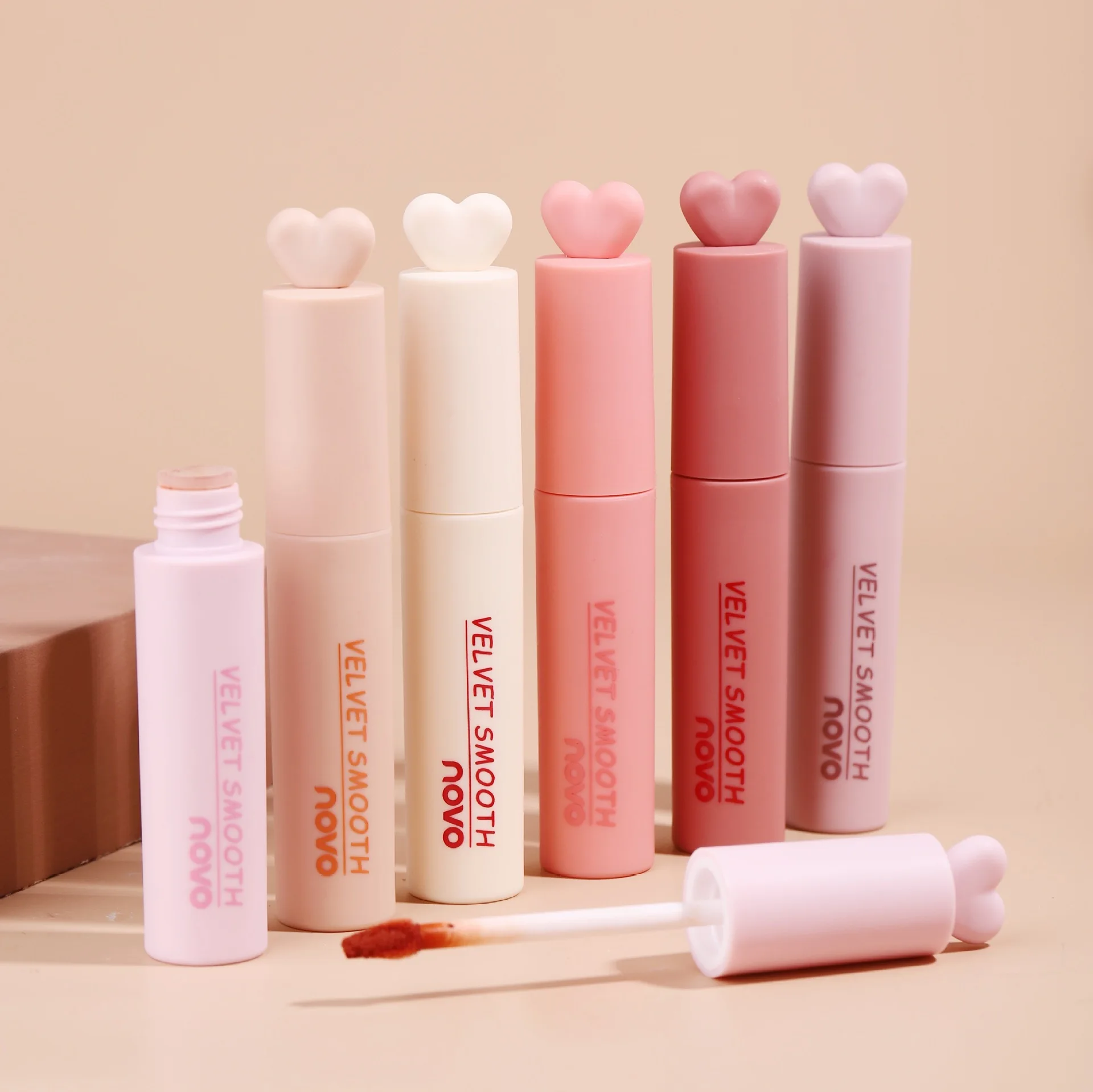 Matte Lipstick Lip Mud Waterproof Long Lasting Smudge Proof Velvet Lip Stains Multi-Purpose for Lip and Cheek