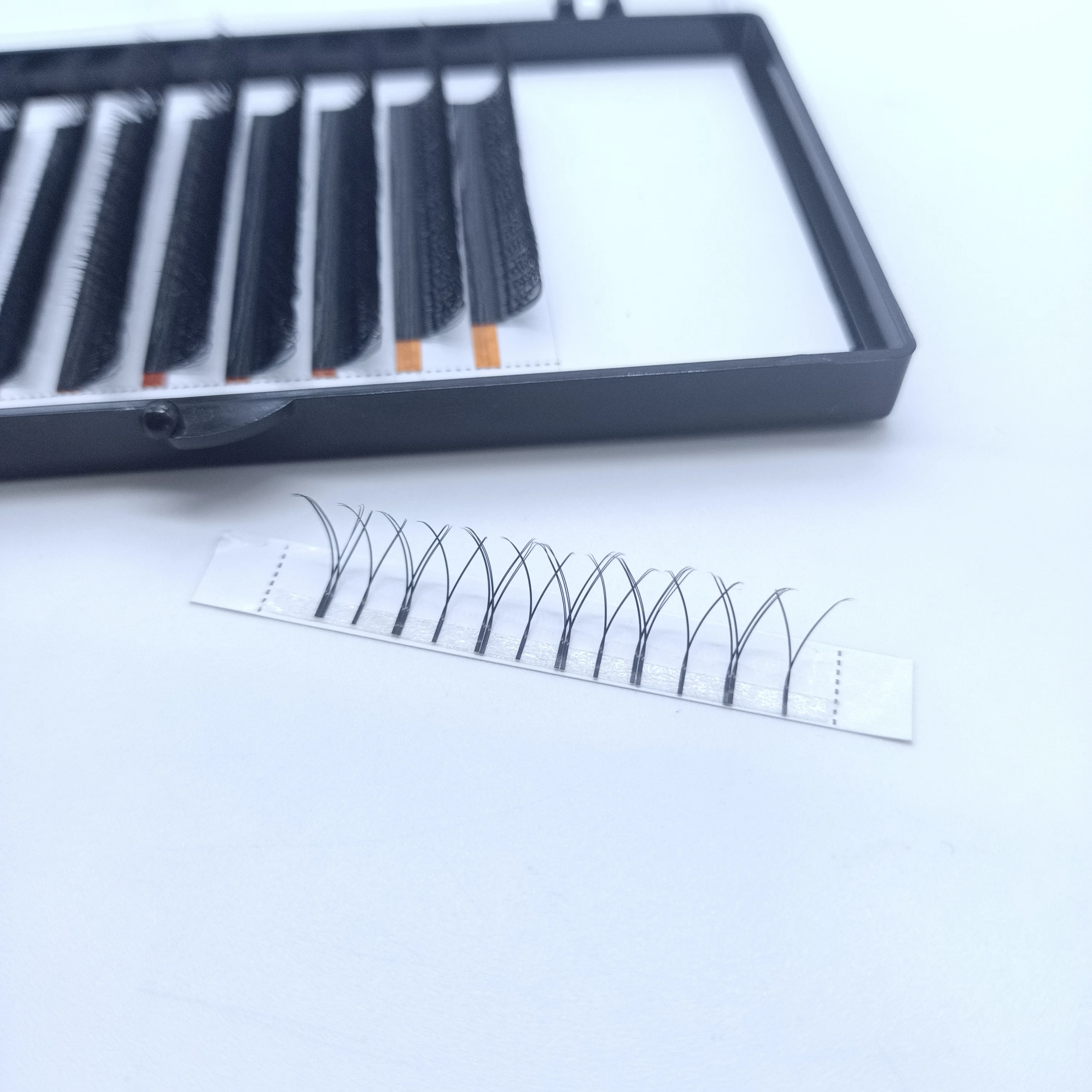HOT SALE  Crisscross YY eyelashes extensions W 0.07C D wholesale Customizable individual fluffy cluster  korean pbt easy bond