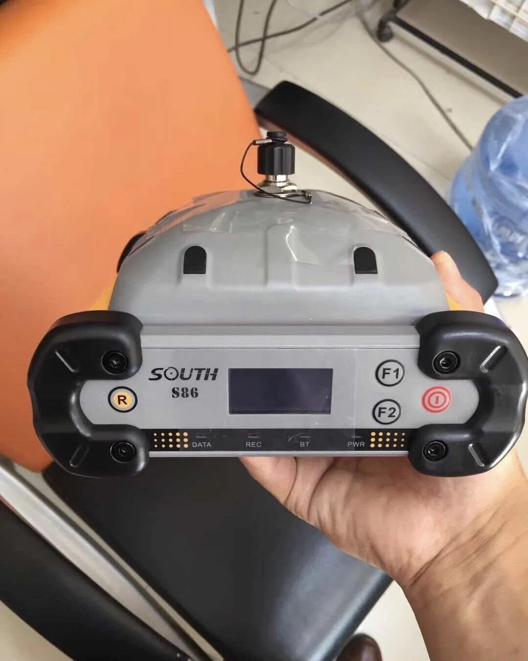 Advanced SOUTH S86 OLED screen RTK GPS receiver rtk gnss receiver