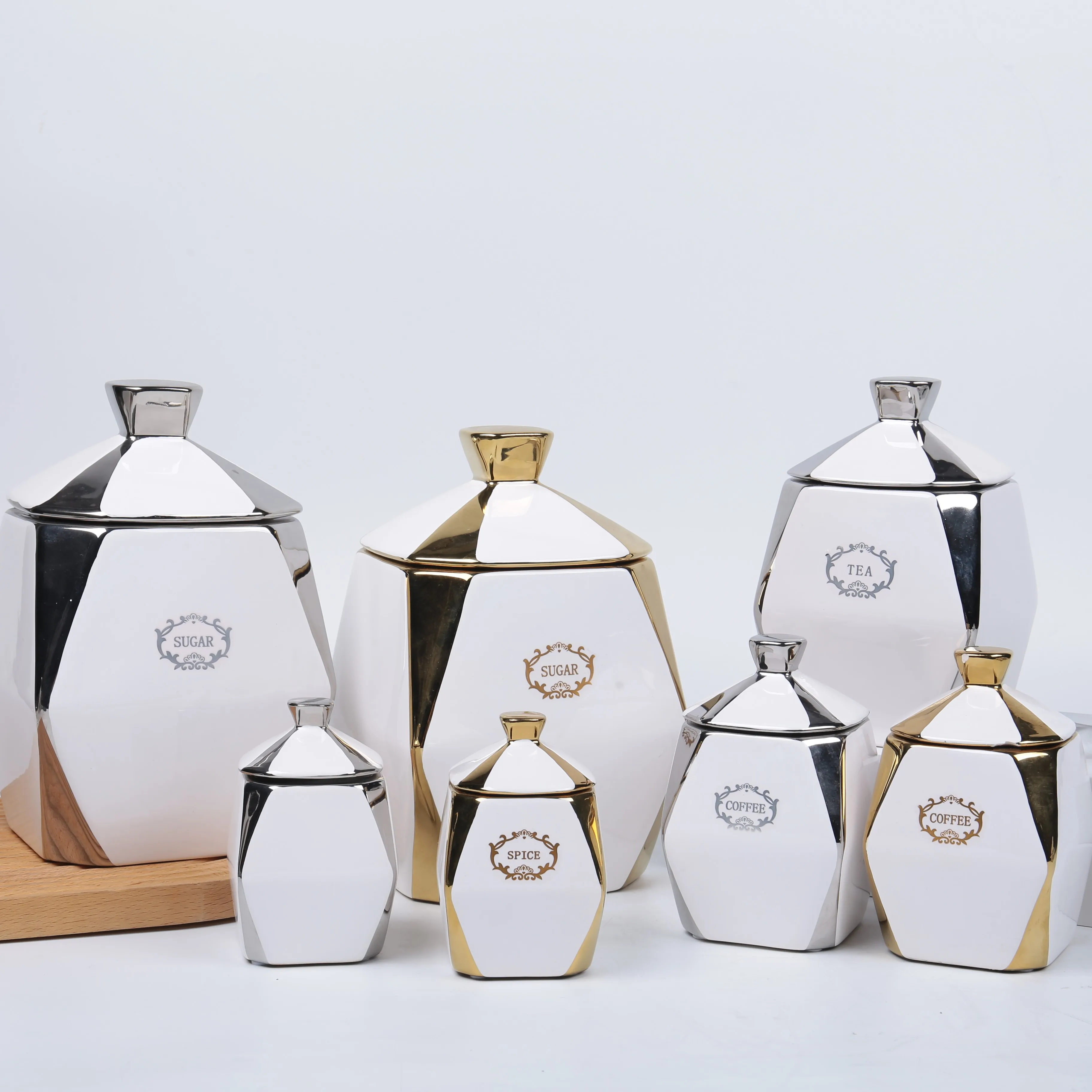 Household Nordic Ceramic Sealed Can Kitchen Grain Storage Food Storage Candy Coffee Tea Seal Jar