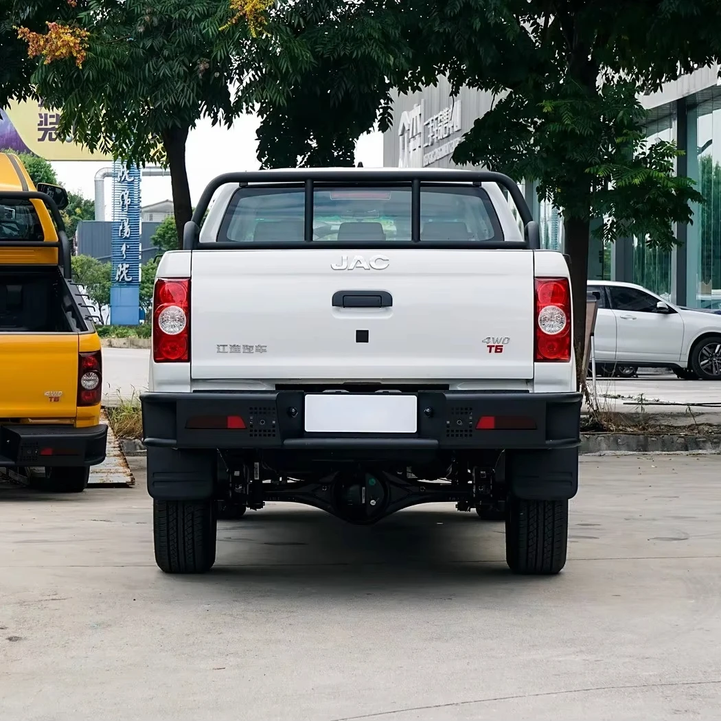 JAC T6 2.8 Lux 4x4 Double Cab New Condition Gasoline Fuel Manual Transmission