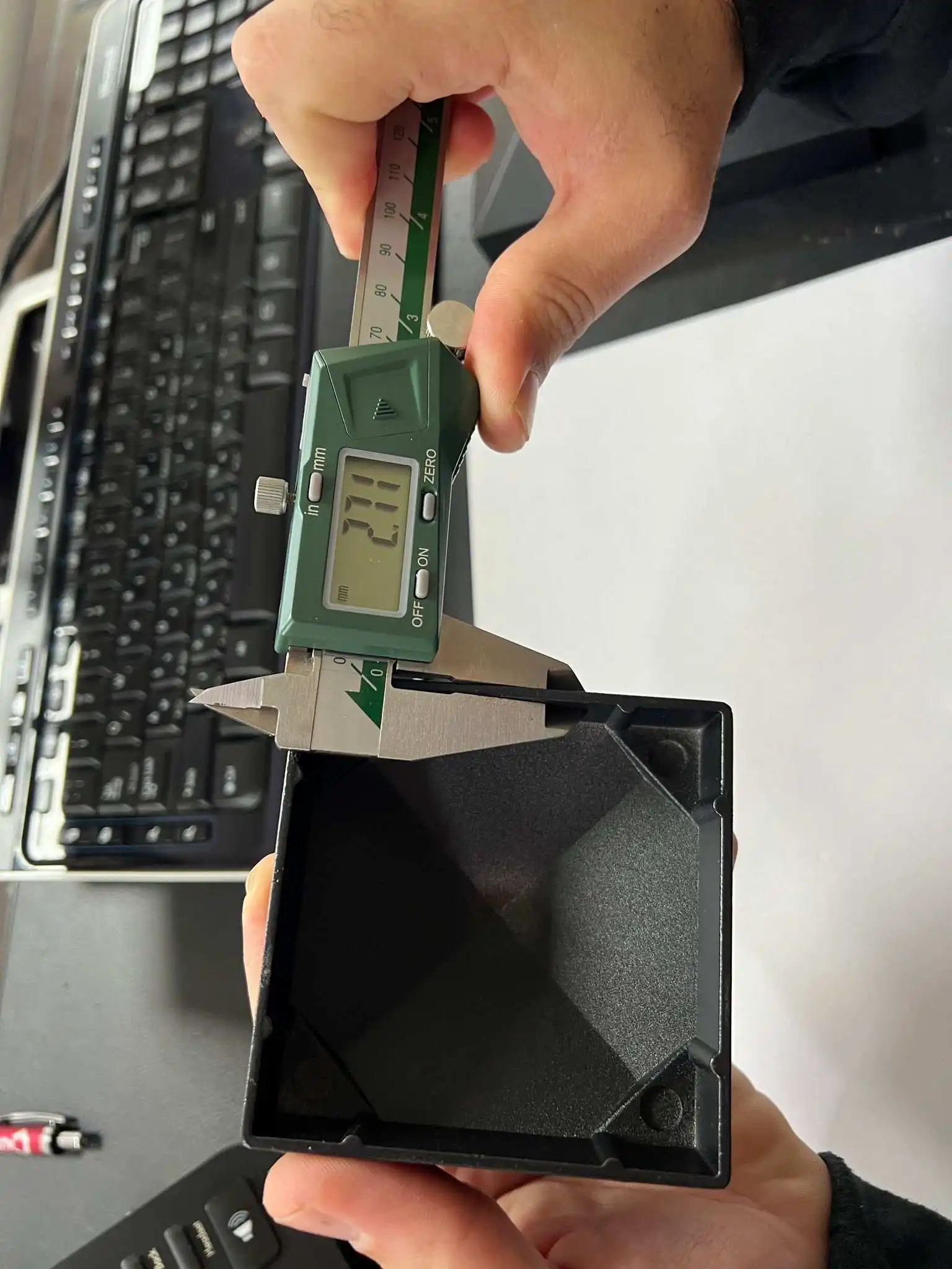 Aluminum Railing Spigot Post Base Cover