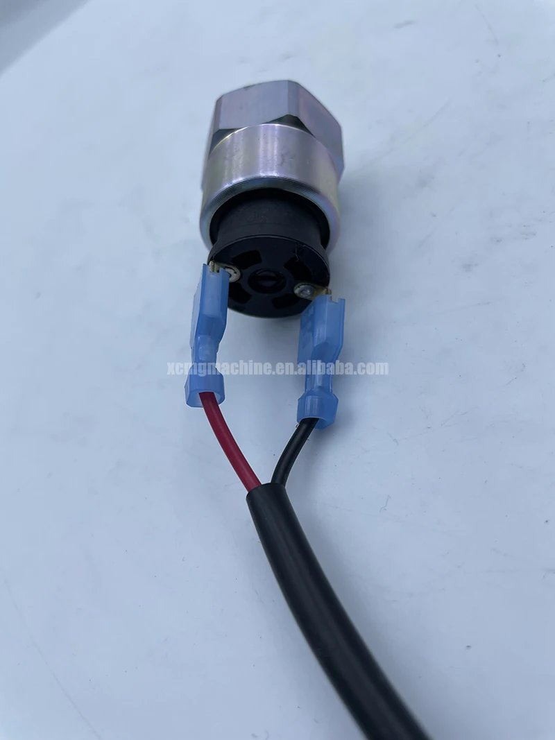 Reverse Pressure Sensor 803546617 for xcmg Wheel Loader/forklift/road Roller ZL50GN/LW500KN/300KN X208908PS67-2MRZ-9BAR