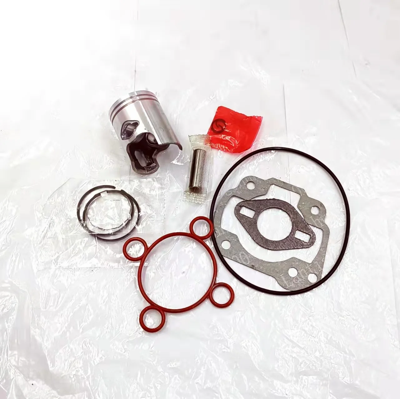 Top end motocylinder kit Naraku 50ccm for Minarelli horizontal LC 40mm  AEROX50 sr50