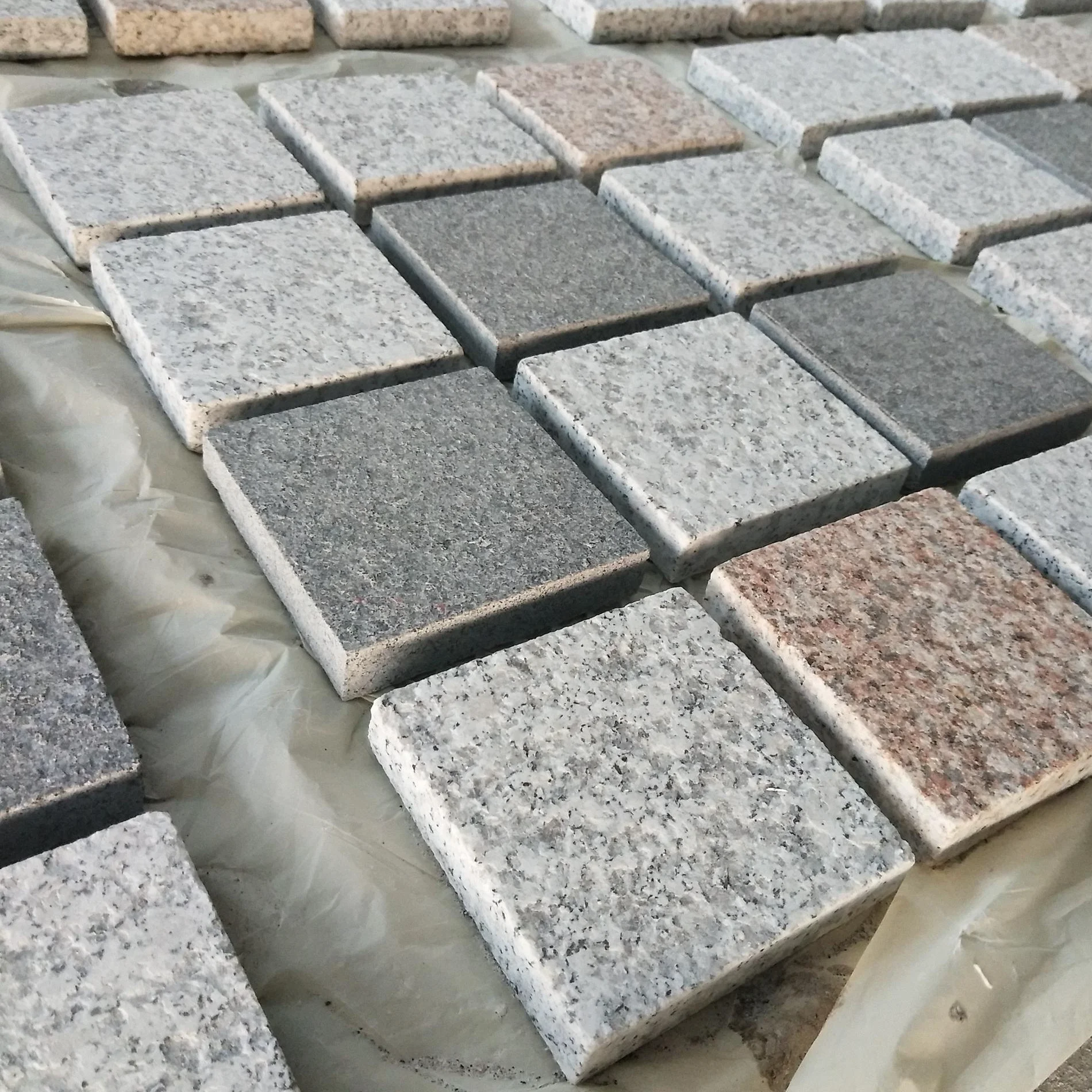 Walk Way Flamed Brick Driveway Natural Interlock Landscape Cheap Chinese Granite Pavers Mesh Paving Slab Stone