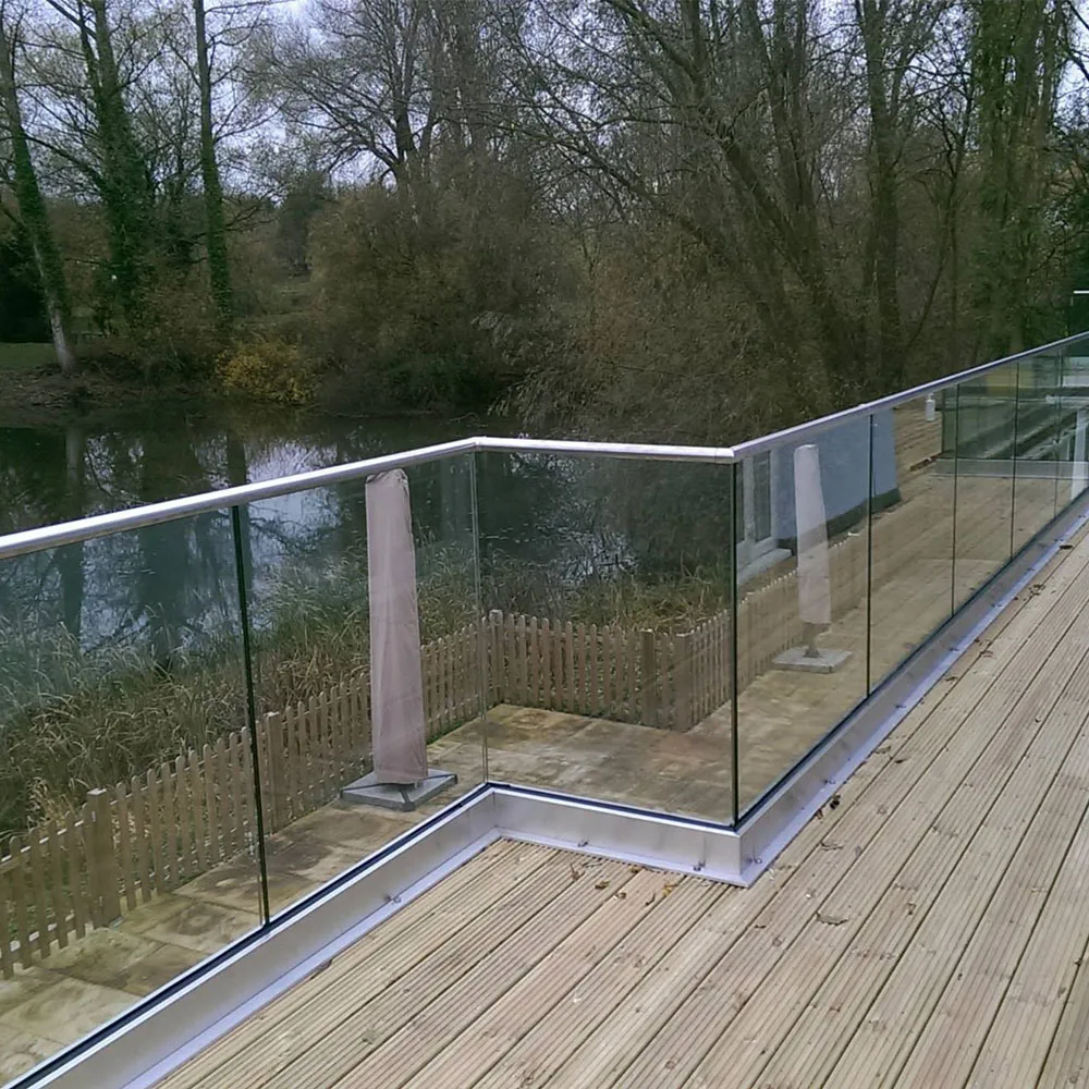 Frameless Balcony Glass Balustrade  Deck Glass Rails External Guardrail  for Aisles Porch