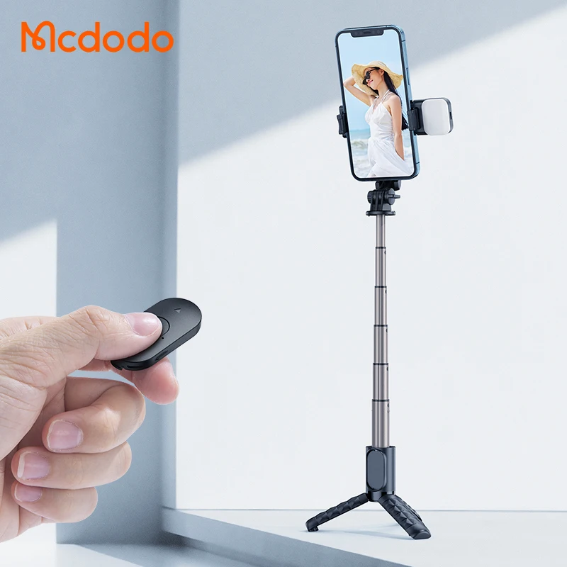 Extended Selfie Stick With Umbrella Tripod Removable One Fill Light Lamp Remote Controller 700mm Max 3 in 1 Selfie Stick Tripod