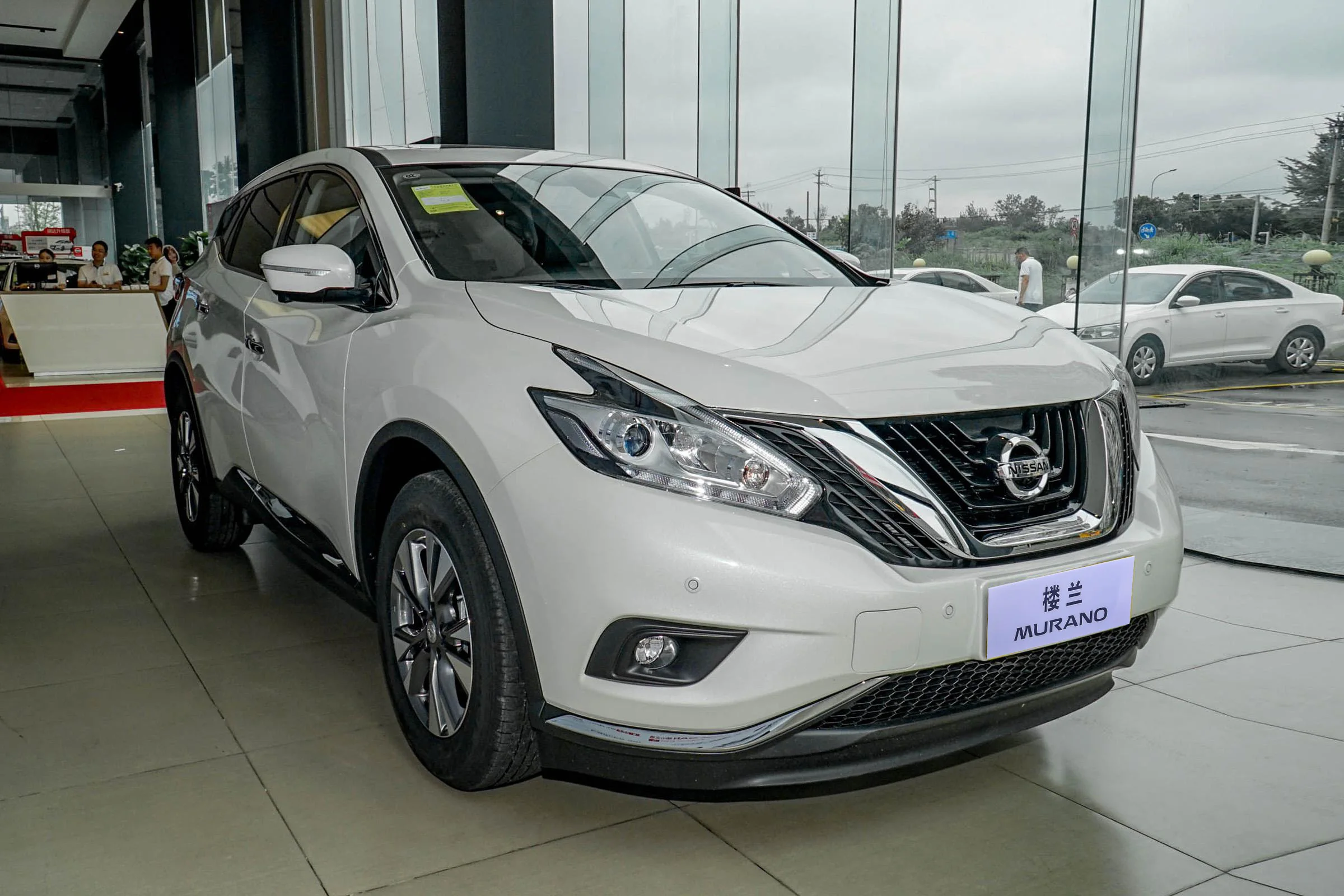 2021 2.5L XE XL plus 2wd nissan murano