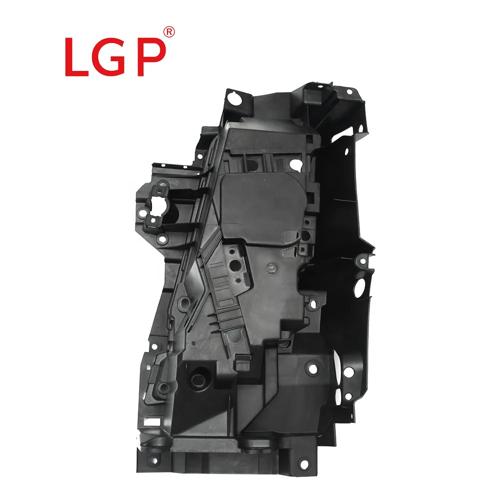 Truck Spare Parts FH/FM V3 Lamp Housing LH 82209788 RH 82209849 one piece