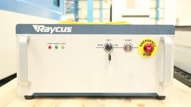 Утро с ЧПУ 1000 Вт 1500w 2000w 3000w 6000w столом оптоволокный станок для лазерной резки