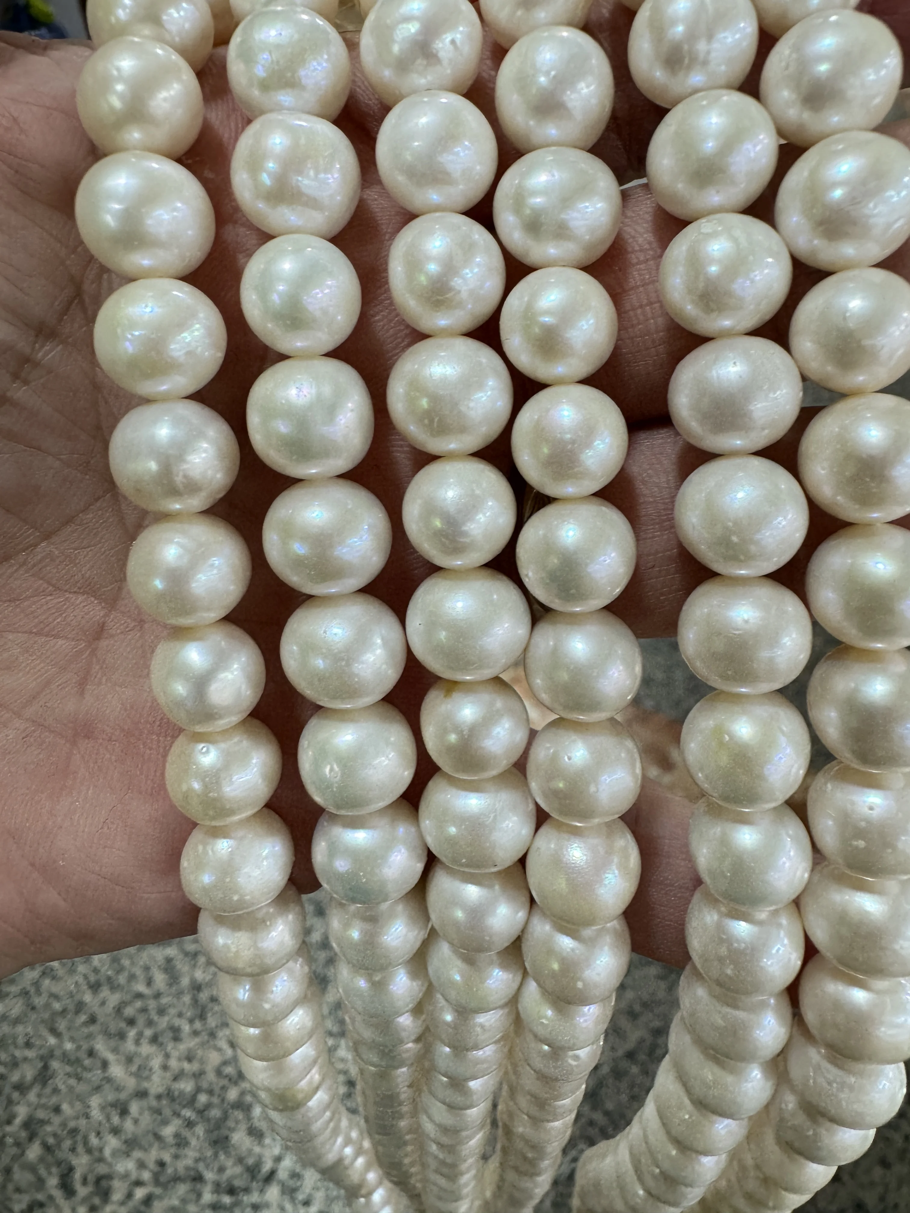 Wholesale 9mm-10mm high quality freshwater round pearl  loose pearl strands for fashion jewelry making