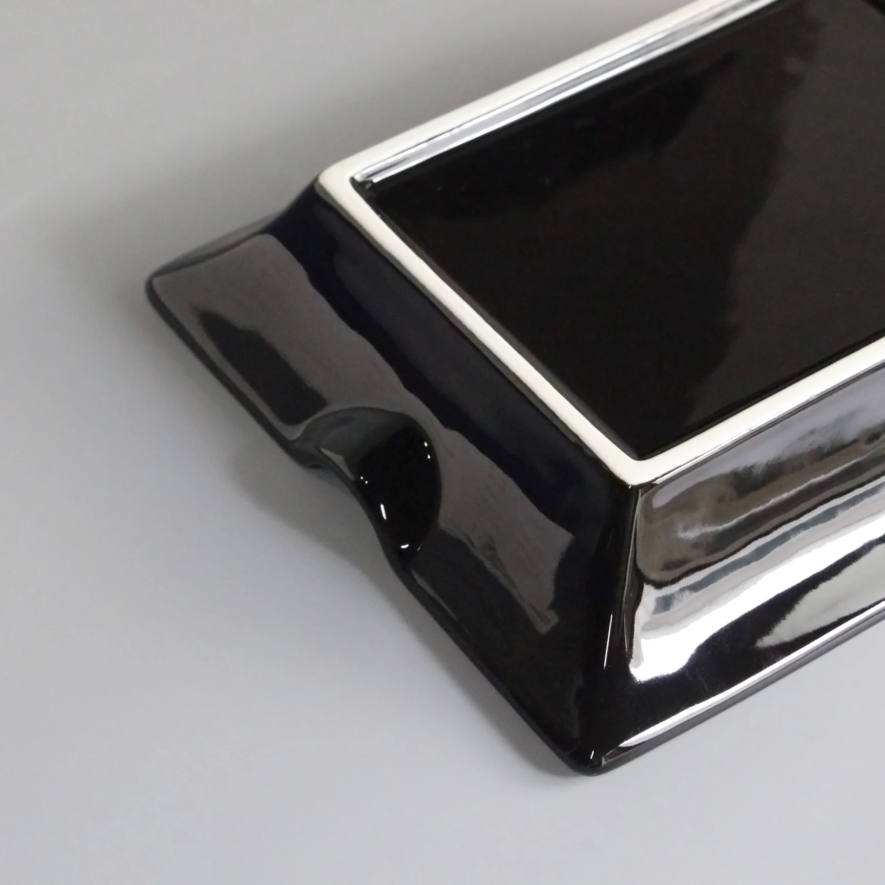 Ceramic ashtray cigar custom design Rectangular black luxury style Smoking accessory as gift Shop online