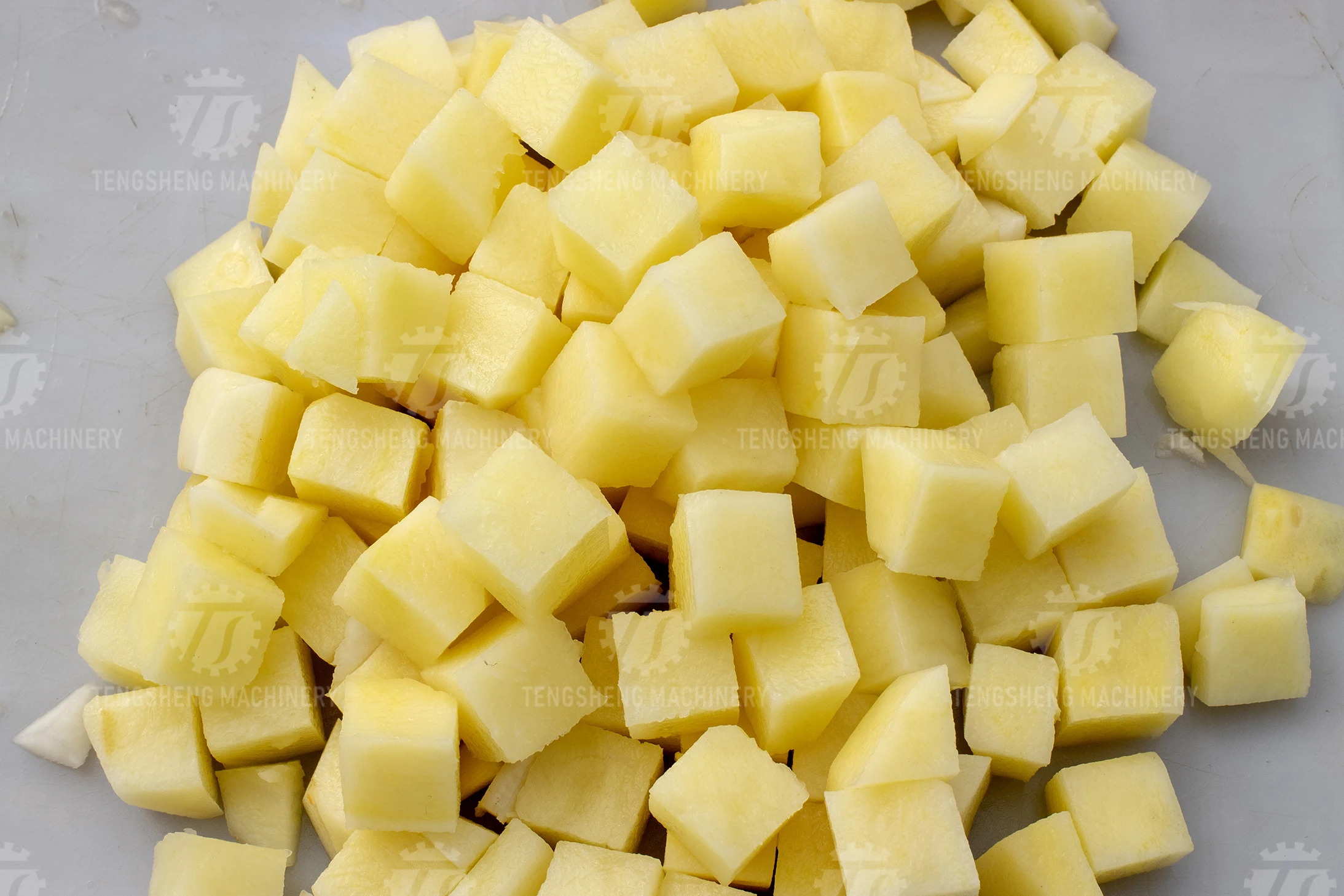 Commercial Electric Potato Vegetable Cutter Machine Cube Ginger Potato Tomato Carrot Slicing Machine