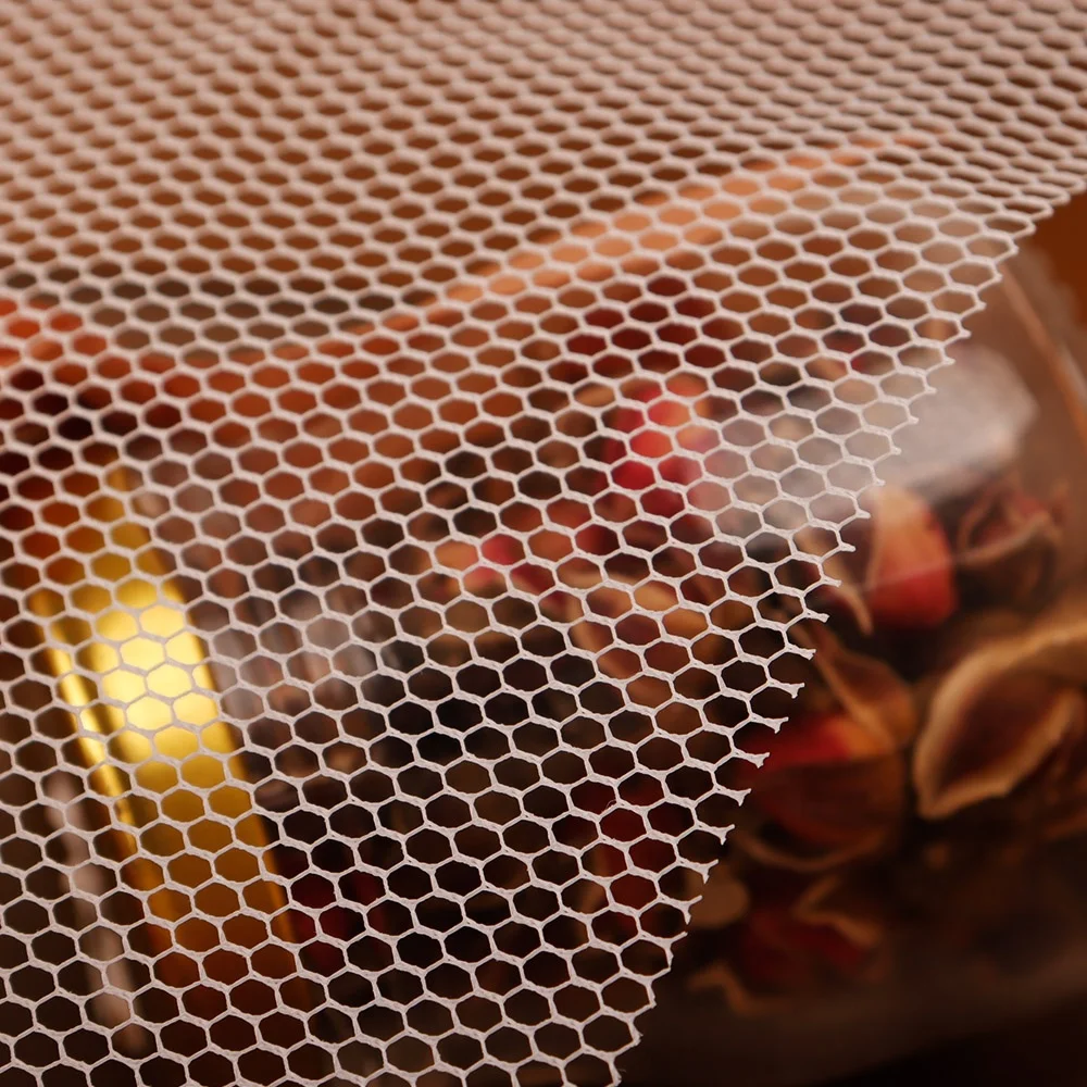 White Polyester Knitting Warpping Hard Net Mesh Fabric For Bridal Wedding Dress Lining