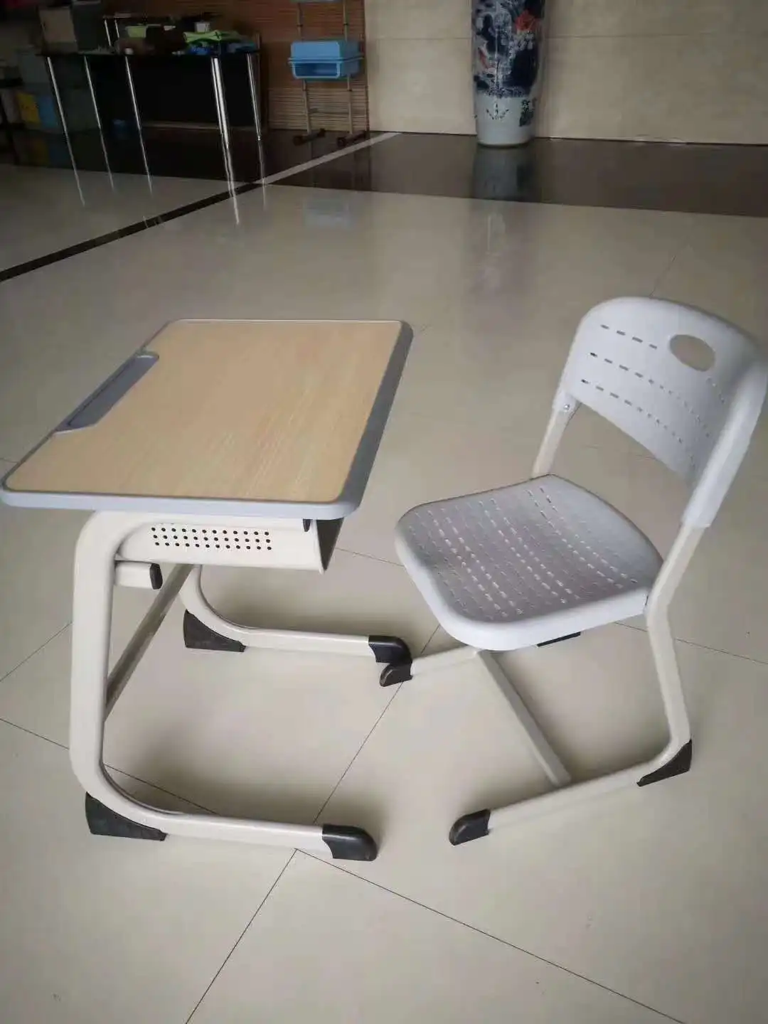 High quality school table and chair for high school students school furniture sets