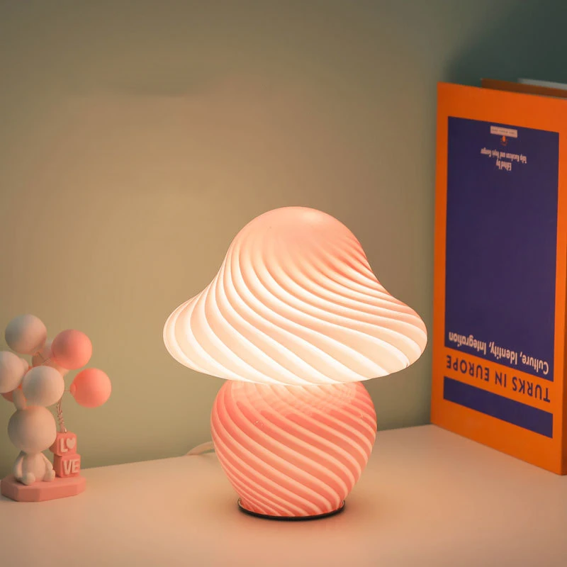New glass mushroom art table lamp modern painted bedroom hotel bedside table lamp home decor cute gift lamp