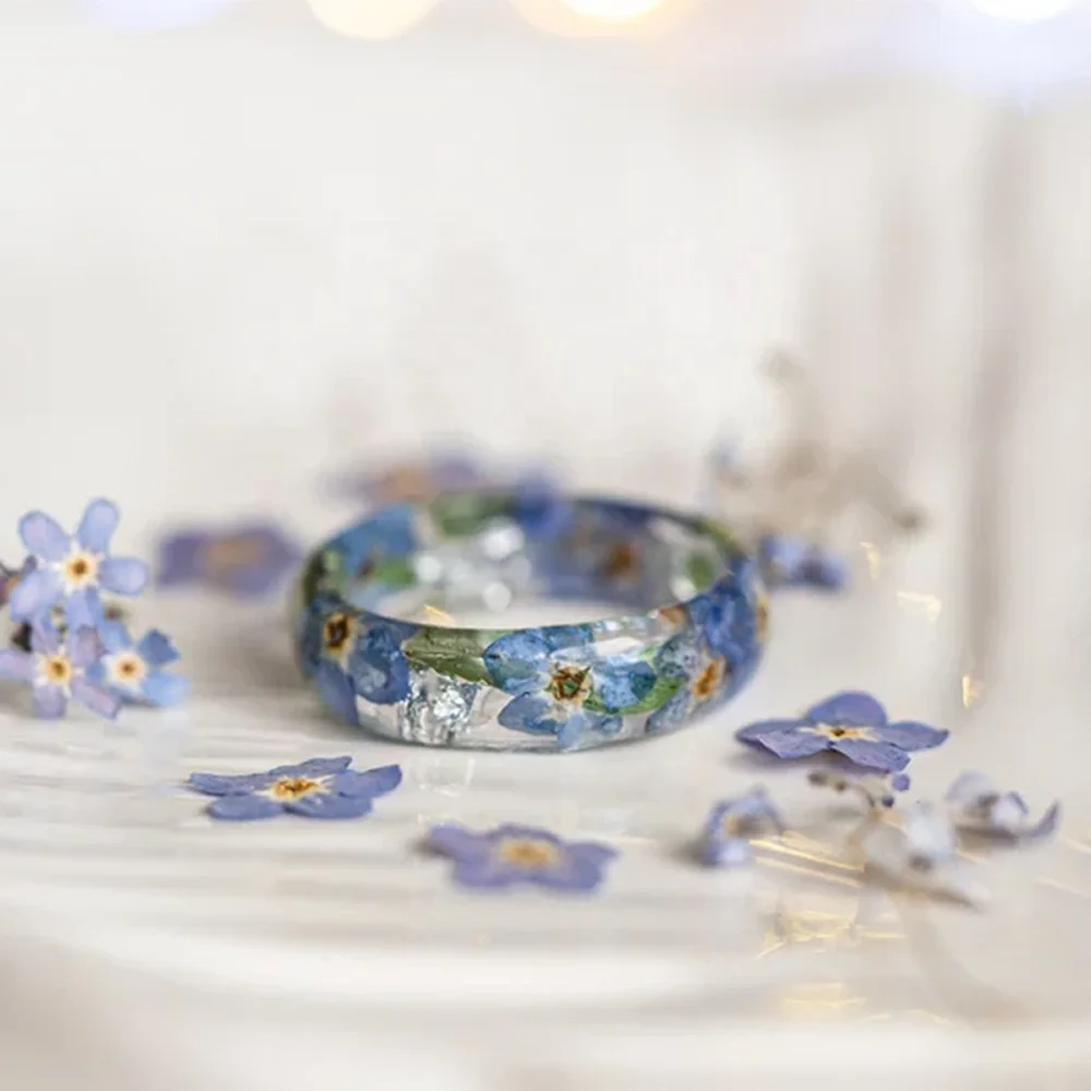 Most popular in 2023 unique nature simple and sparkling gold foil and silver foil blue floral resin ring