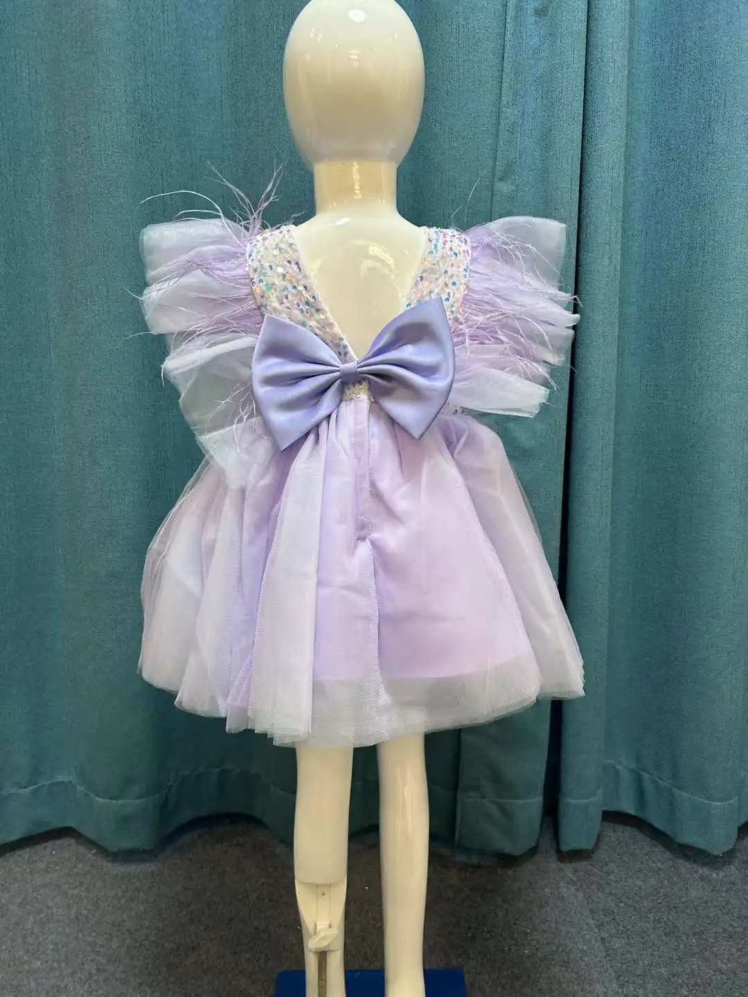 Wholesale Princess Ruffles Sleeves Pink Tutu lace Dress For Birthday Party 2-12 Years Old Girls Dresses
