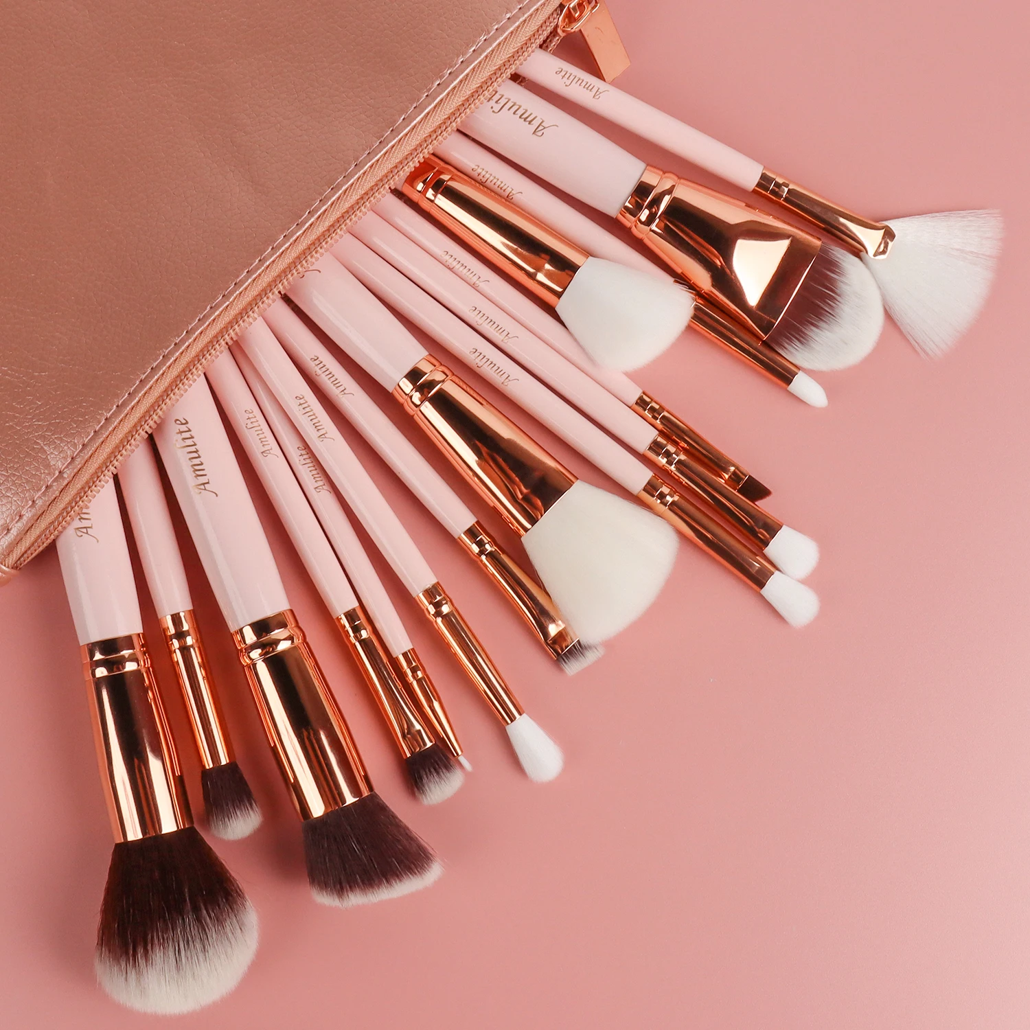 GOOD quality Professional Factory NEW ARRIVAL Custom Logo 2021 Pink makeup brush set custom