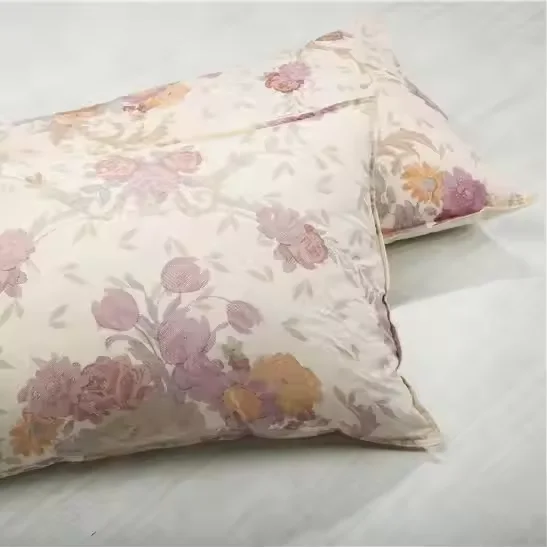 Washable Luxurious Silk Pillow Case Soft Breathable Silk Pillow Case 100% Silk Material Feather Down Throw Pillow