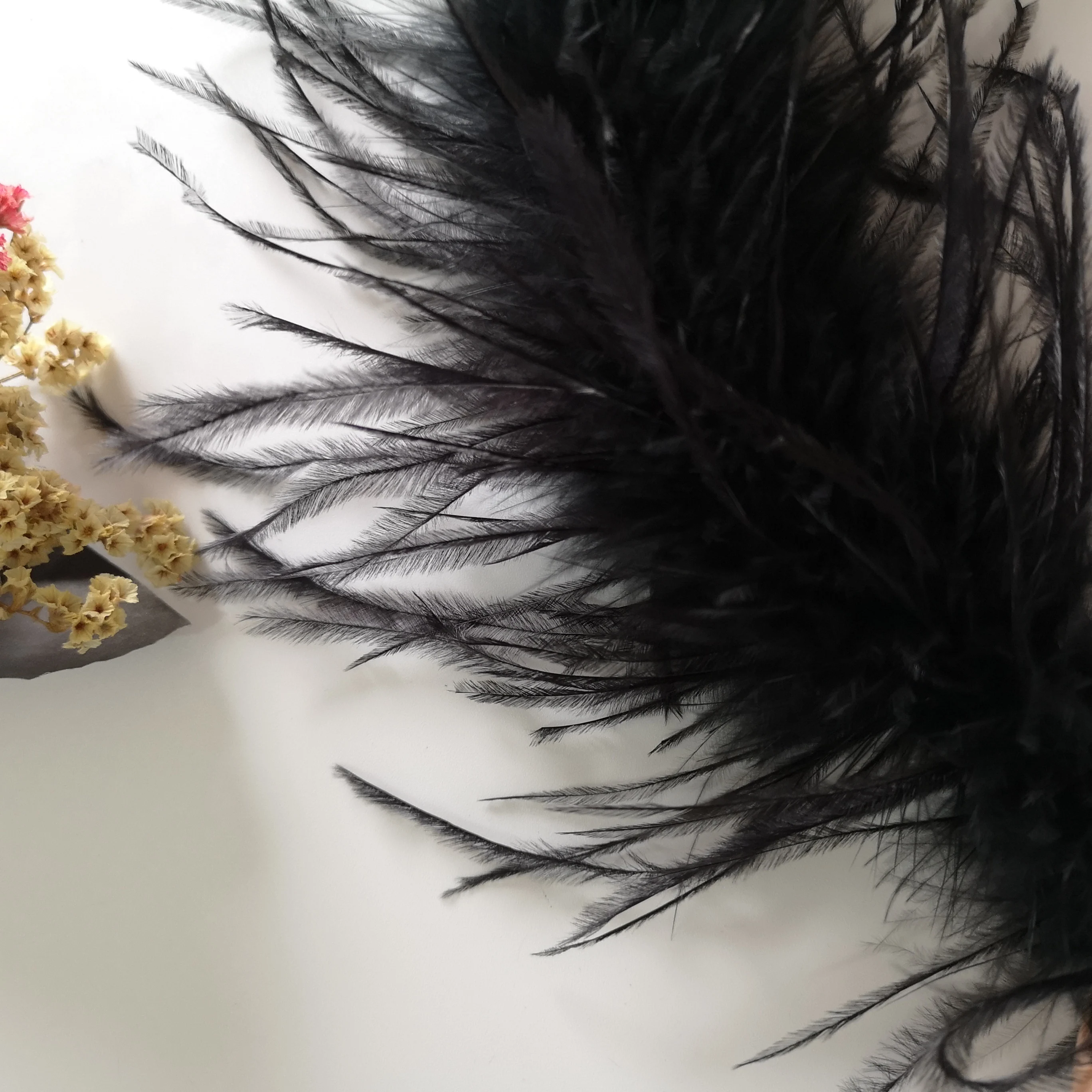 Wholesale Bulk Different Colors Ostrich Feather Boa Trimming Black White For Party Wedding Dress Accessories Decoration