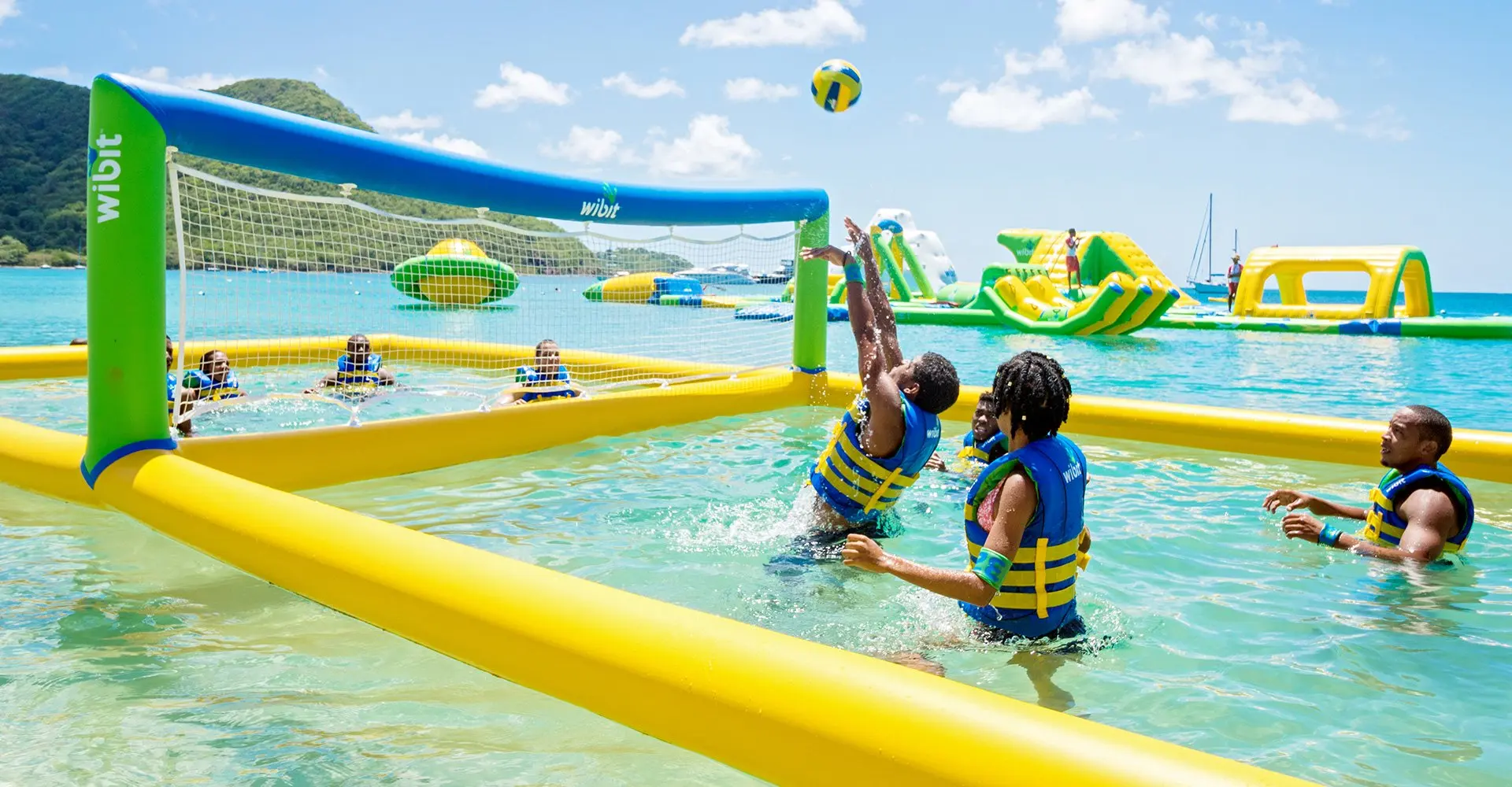 Favorite Professional manufacturer Outdoor Water Games Inflatable Beach Volleyball Court For Sale