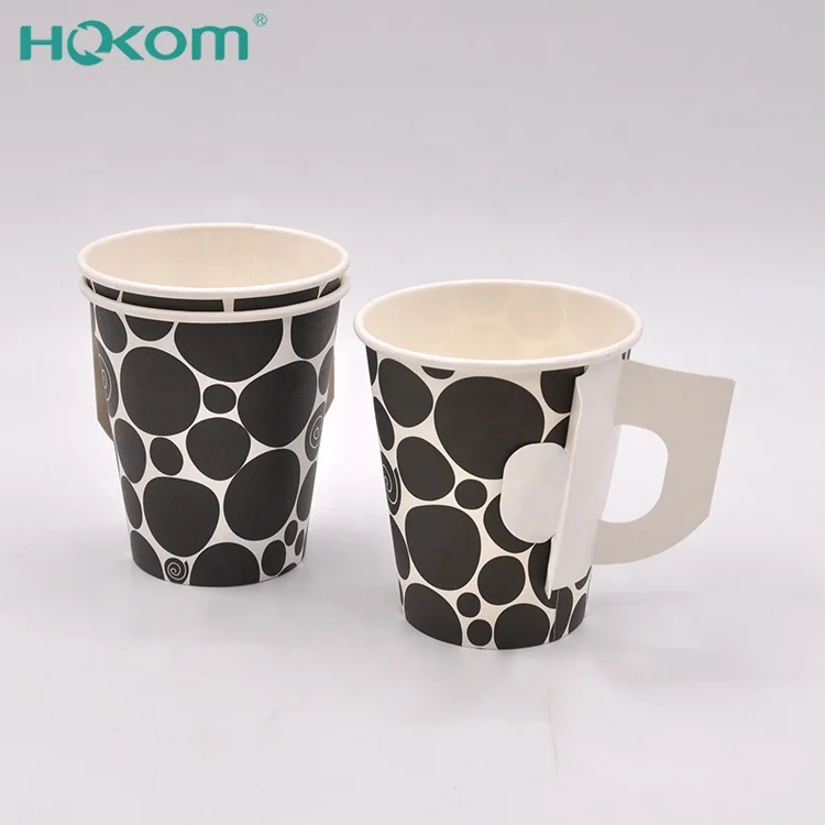 Hokom factory производит на заказ 6 унций черно-белых стильных кофейных стаканчиков для горячих напитков с ручкой пользовательский дизайн