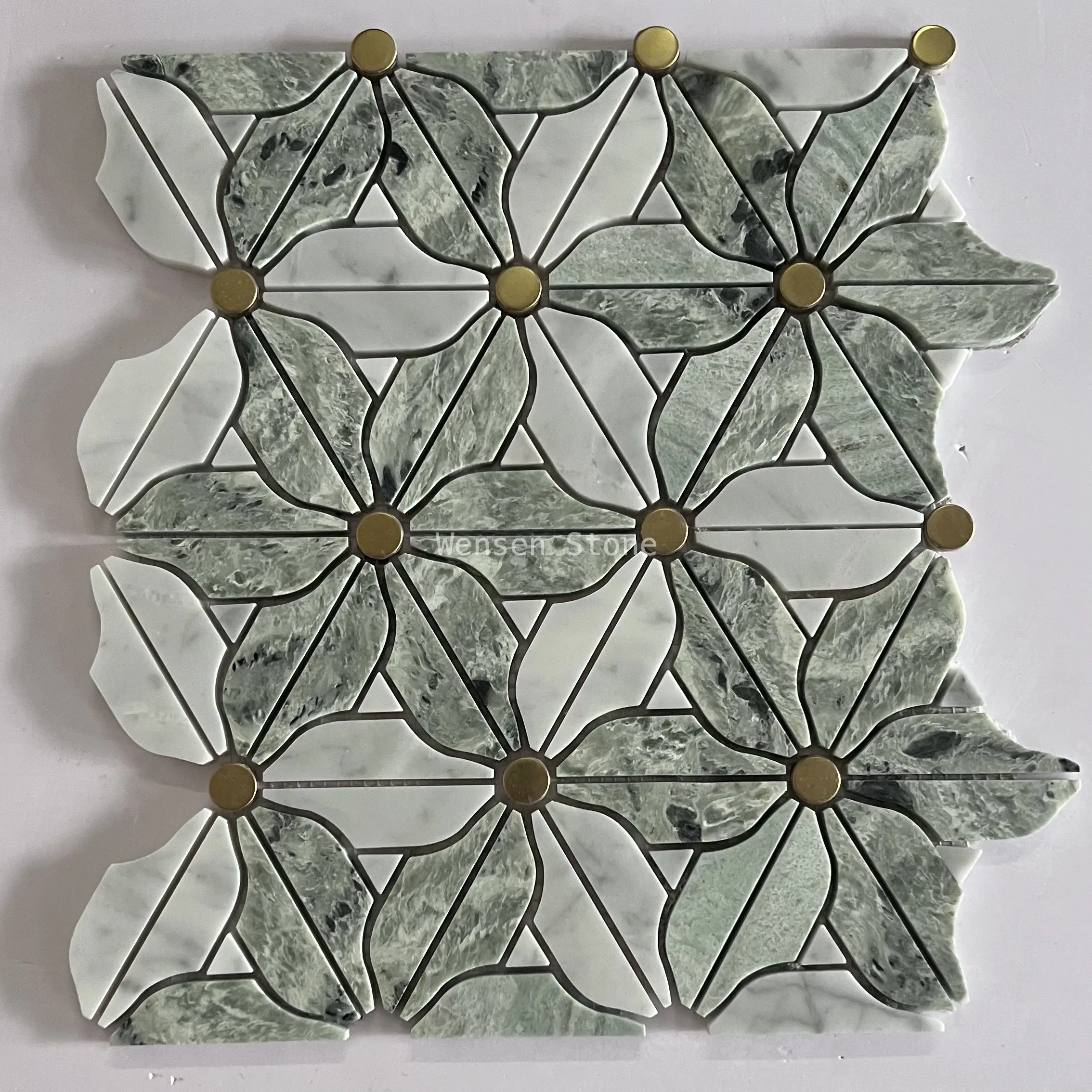 Декоративная мозаичная плитка белая мраморная мозаика полы смесь латунная