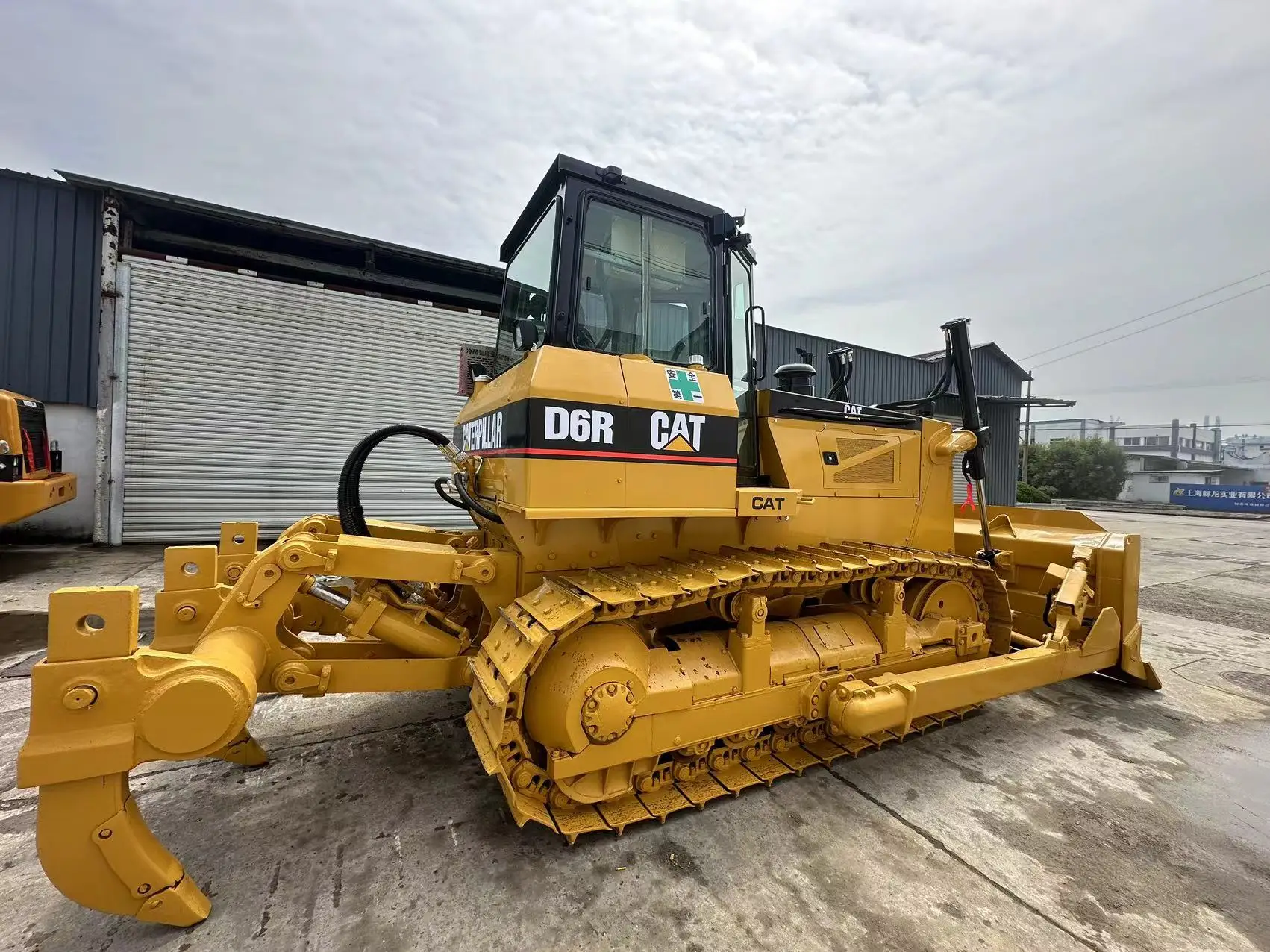 Японский гусеничный бульдозер CAT D6R гусеничные гусеницы по низкой цене