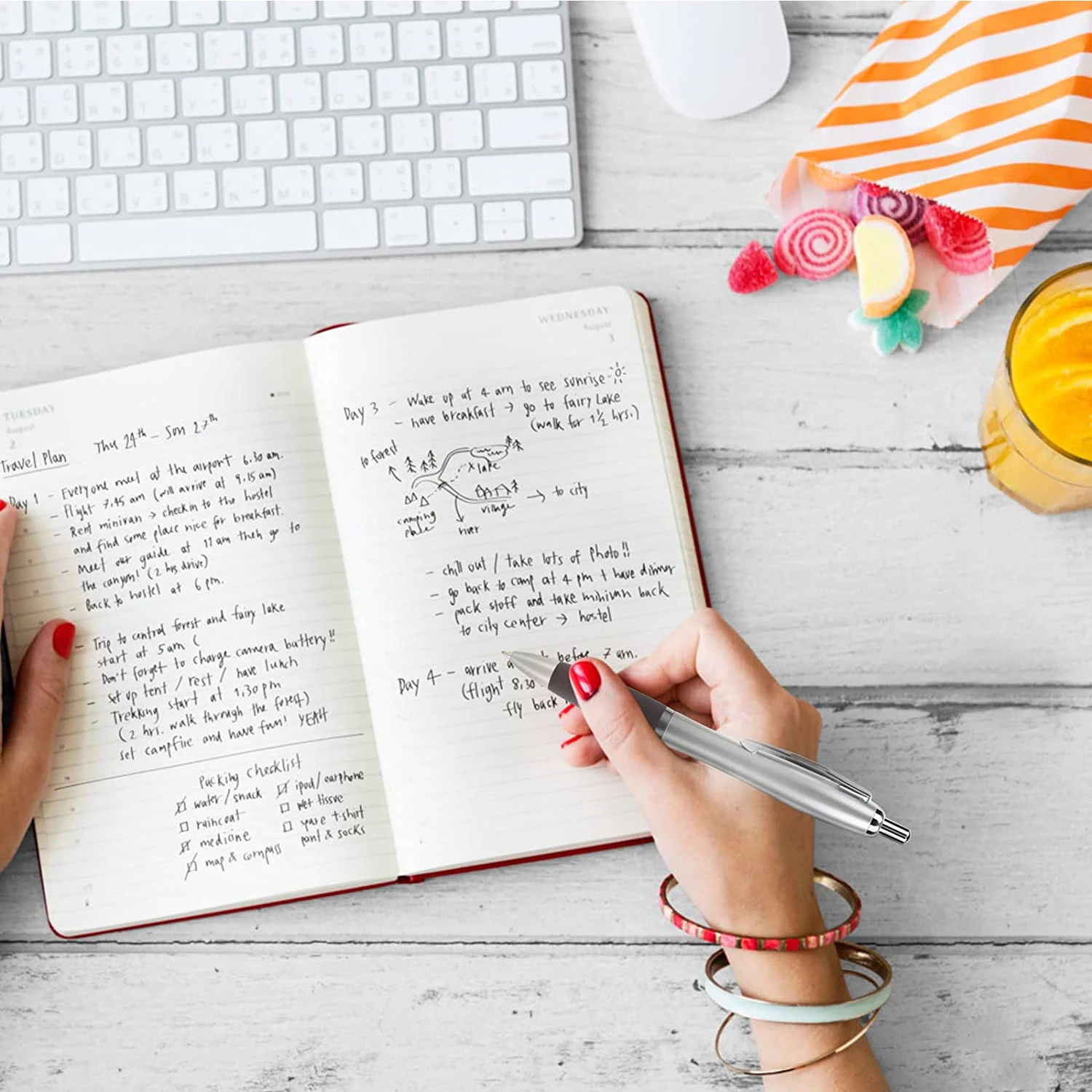 Оптовая продажа Индивидуальные Шариковые ручки с черными чернилами логотипом