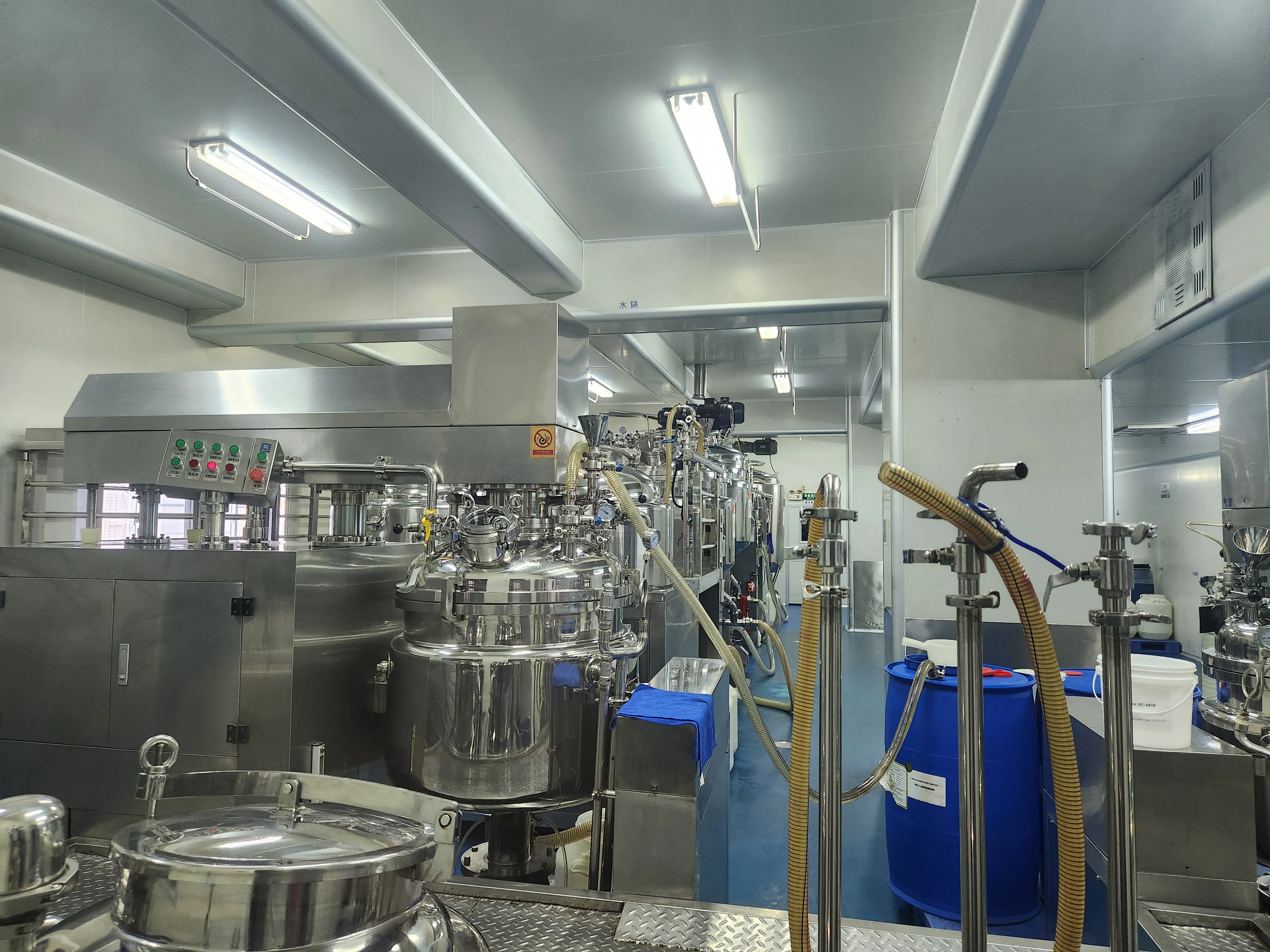 Factory Wholesale OEM ODM Accept Pet Stain Removers Cat Litter Box Urine Smell Remover Dog Urine Deodorant Spray