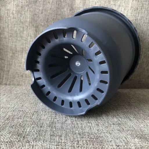 2.5L 18*18cm plastic garden flower pot for roses planting outdoor pot