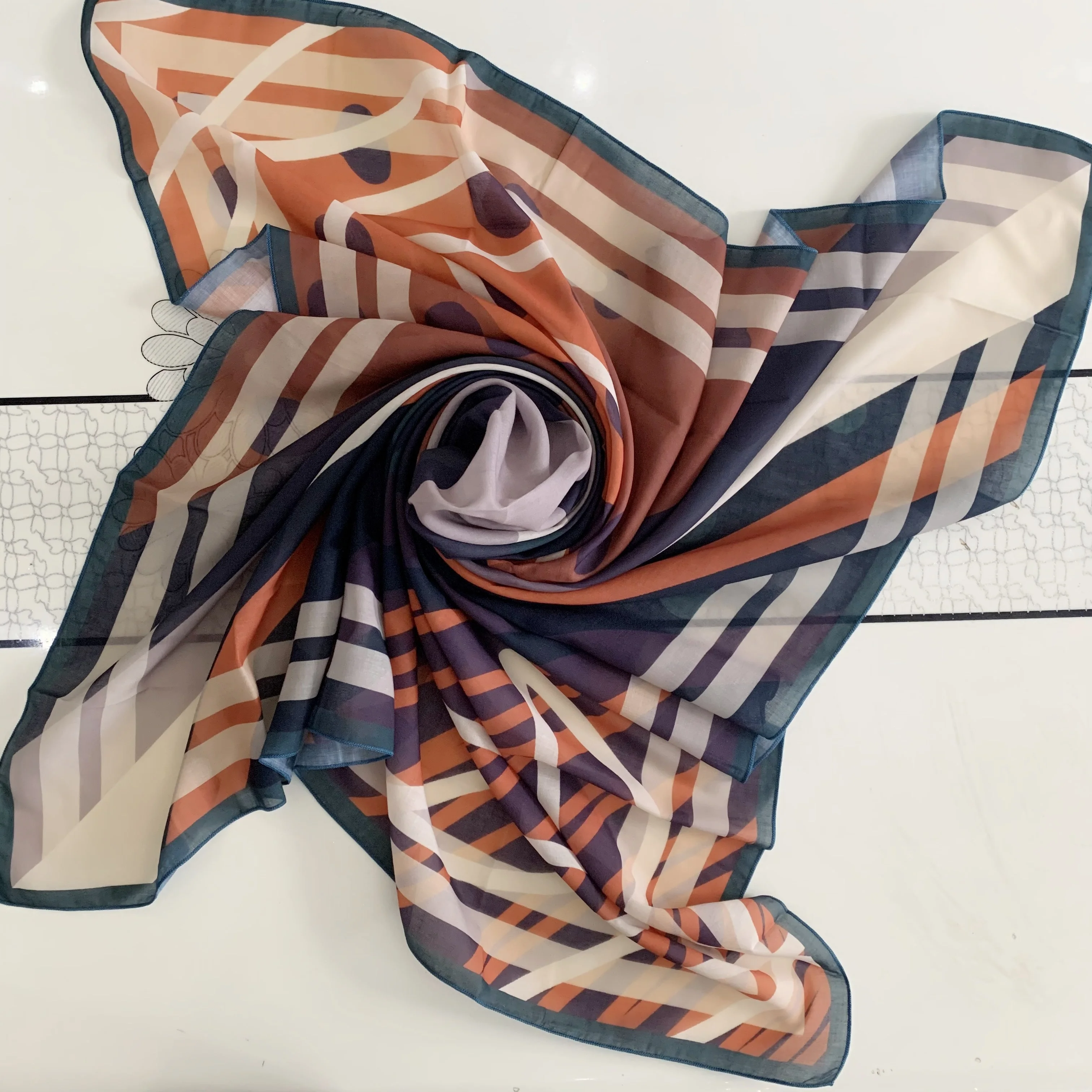 high quality digital printing square shawl hijab cotton voile 2022 tudung bawal bidang 60 leopard