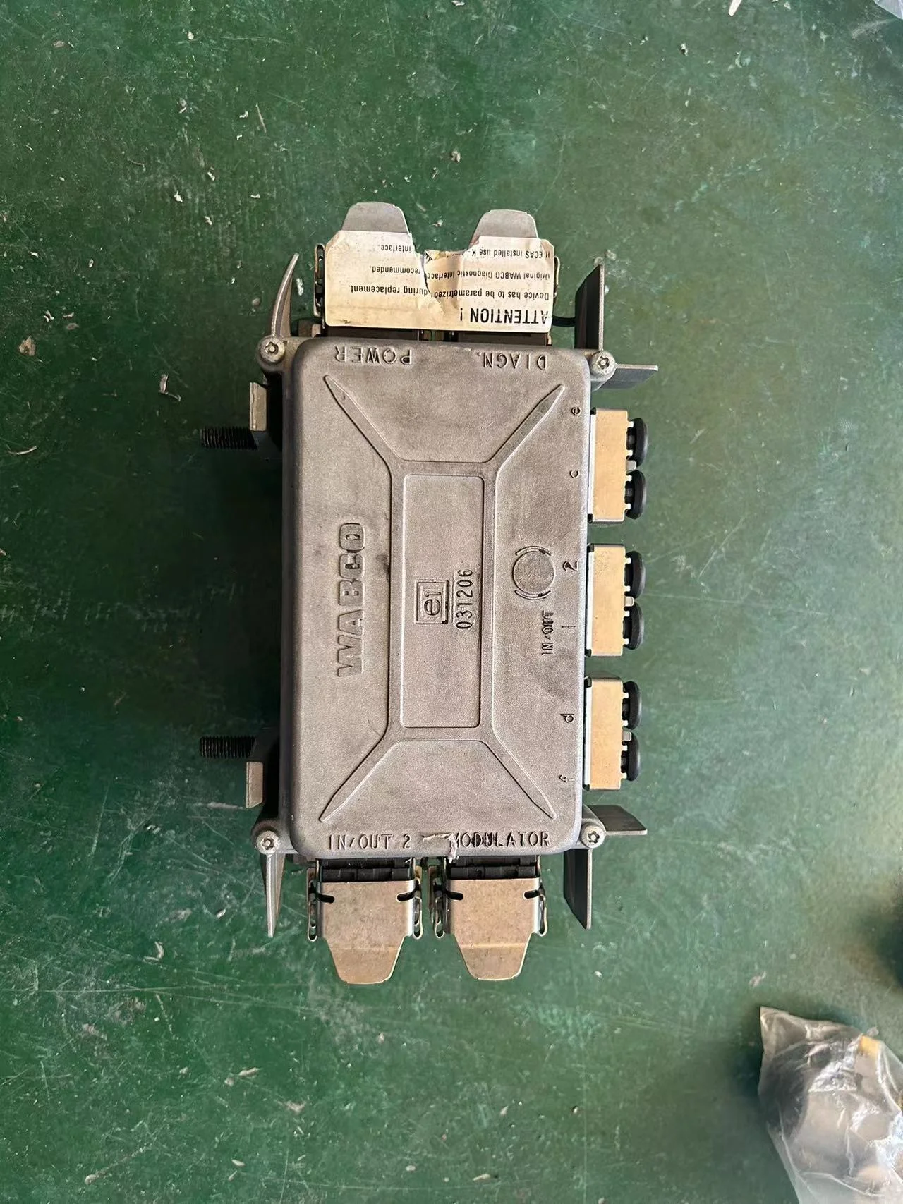 WABCO 4801020140 Trailer Modulator RSS V-OLVO S-CANIA DAF European truck Parts