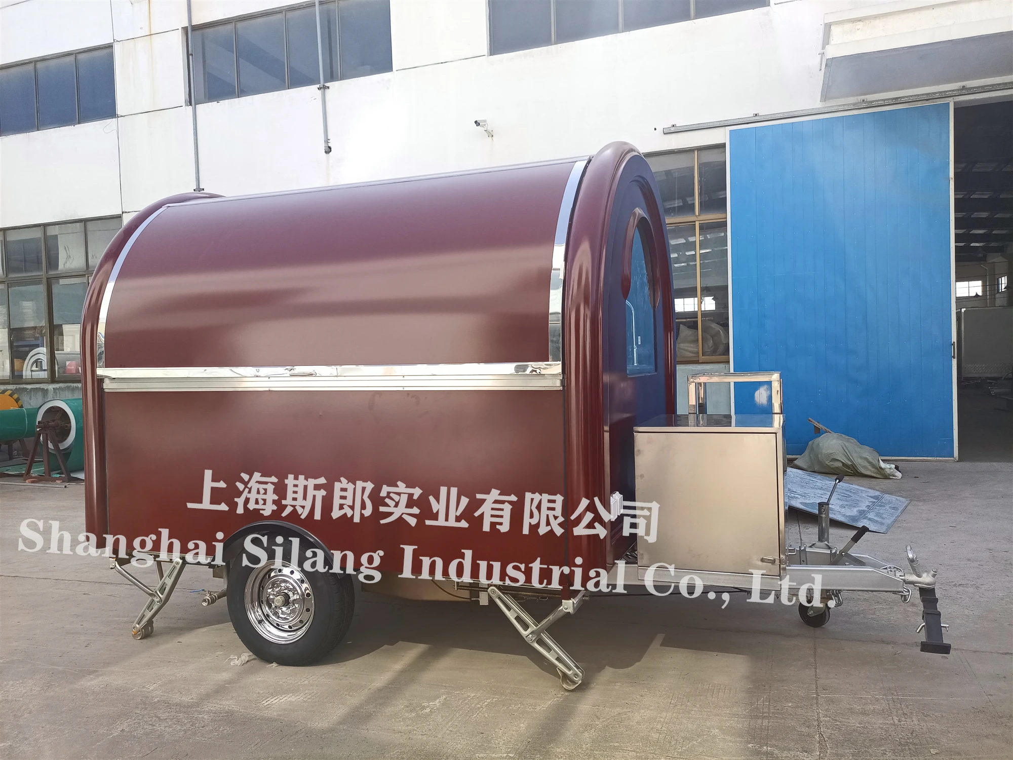 Custom USA stadard  Multiple styles closed catering food truck with awning,food trailer with 3+1 sink for sale