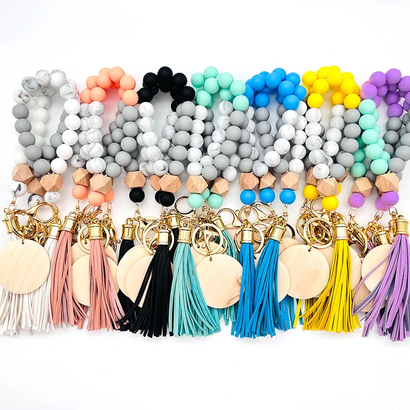 Customized Tassel Silicone Bead Bracelet Keychain Wristlet Elastic Macrame Beautiful Wood Silicone Beaded Monogram Keychain