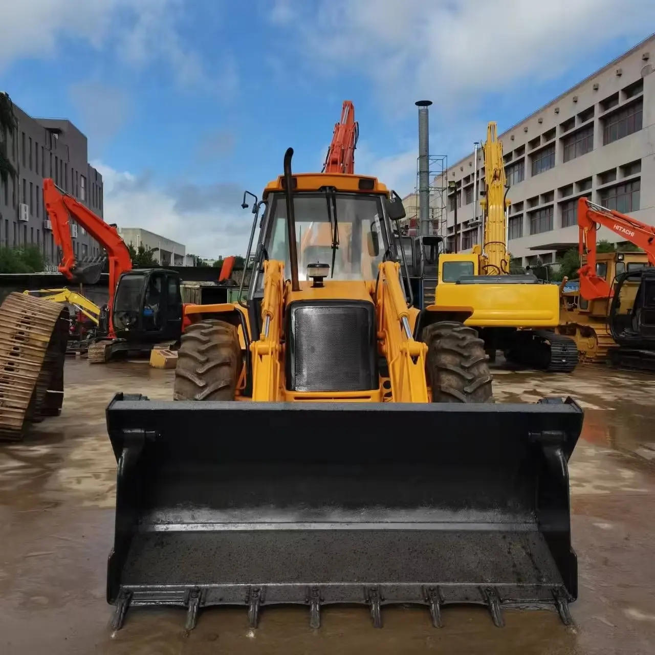 Used Backhoe Loader JCB4CX Made In England With Good Condition And Lower Wokring Hours For Sale