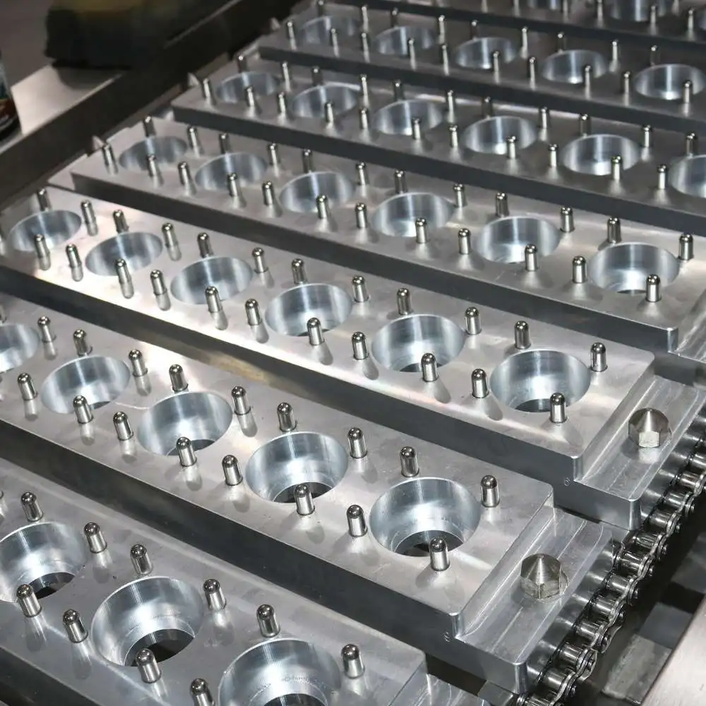 Automatic Continuous Induction Assembly Line Porridge Rice Wine Liquid Food Cup Plastic Jar Container Filling & Sealing Machines